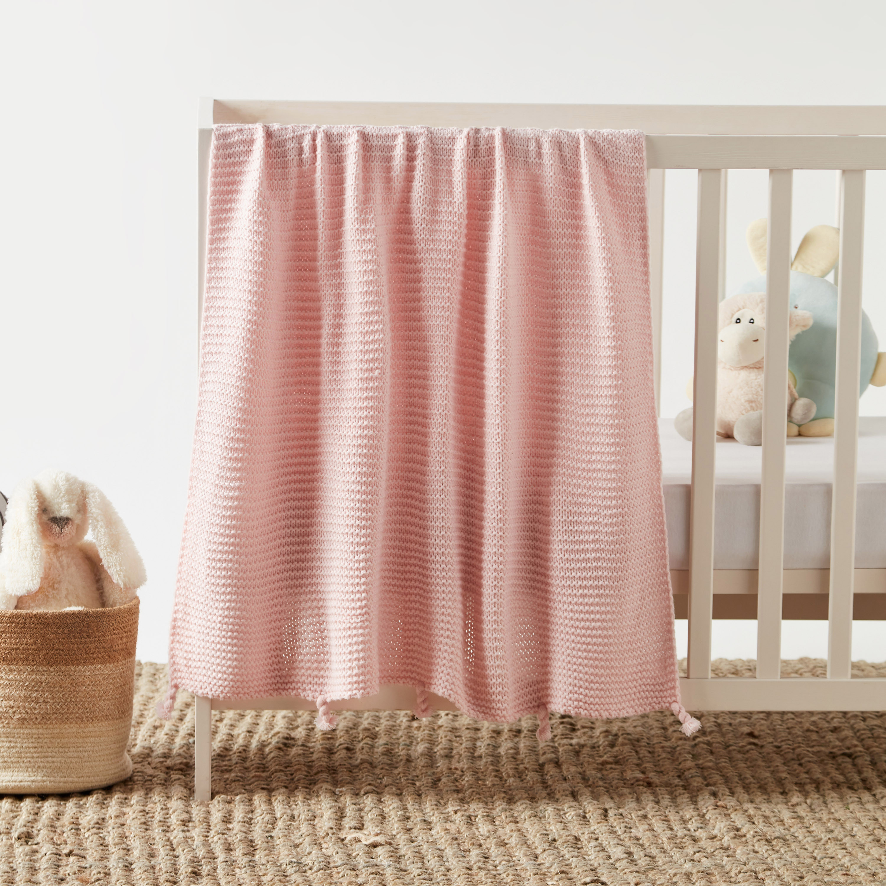 بطانية أكريليك بشرّابات من جونيورز - 76x102 سم-baby-nursery-blanketsandswaddles-blanketsandquilts-image-1