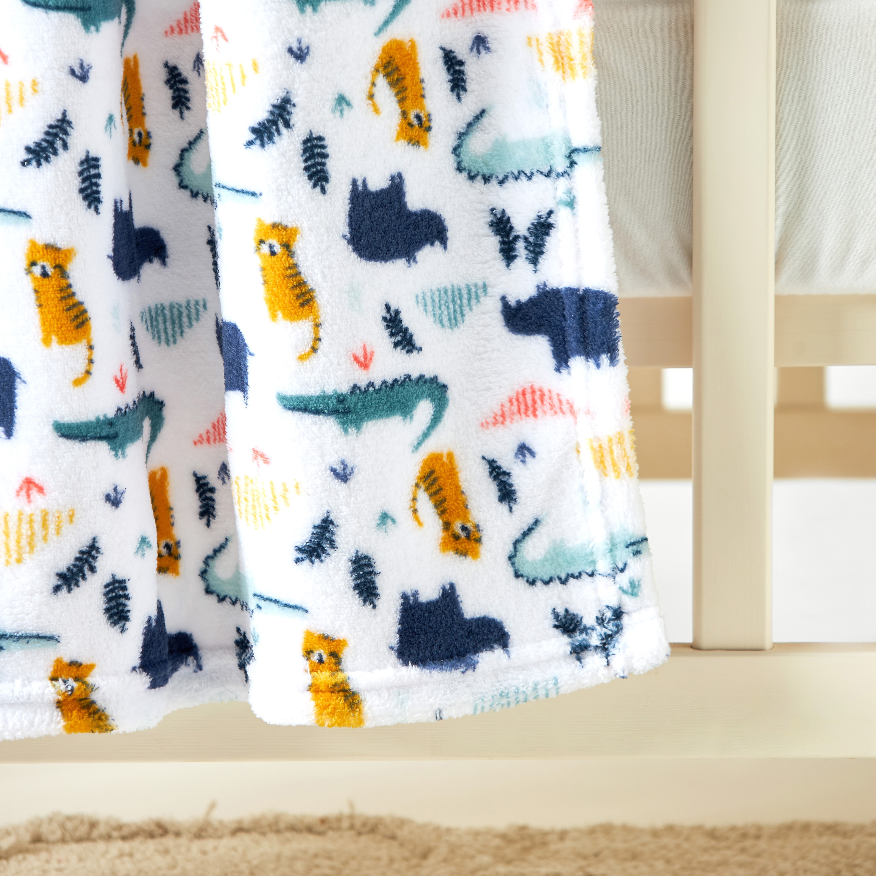Juniors Printed Coral Fleece Blanket - 76x102 cms-baby-nursery-blanketsandswaddles-blanketsandquilts-image-3