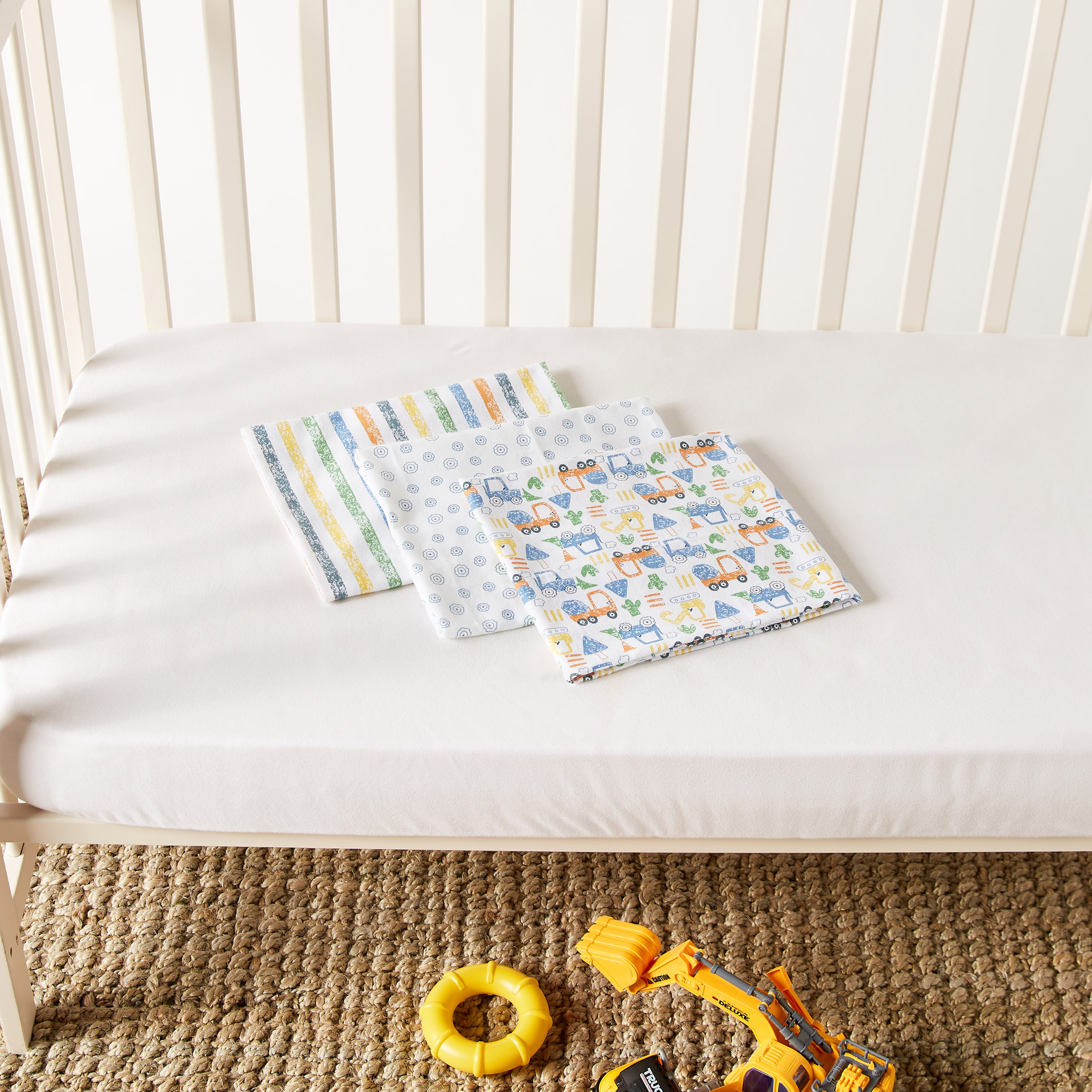 Juniors 3-Piece Printed Flannel Swaddle Wrap Set - 75x75 cms-baby-nursery-blanketsandswaddles-swaddlesandsleepingbags-image-4