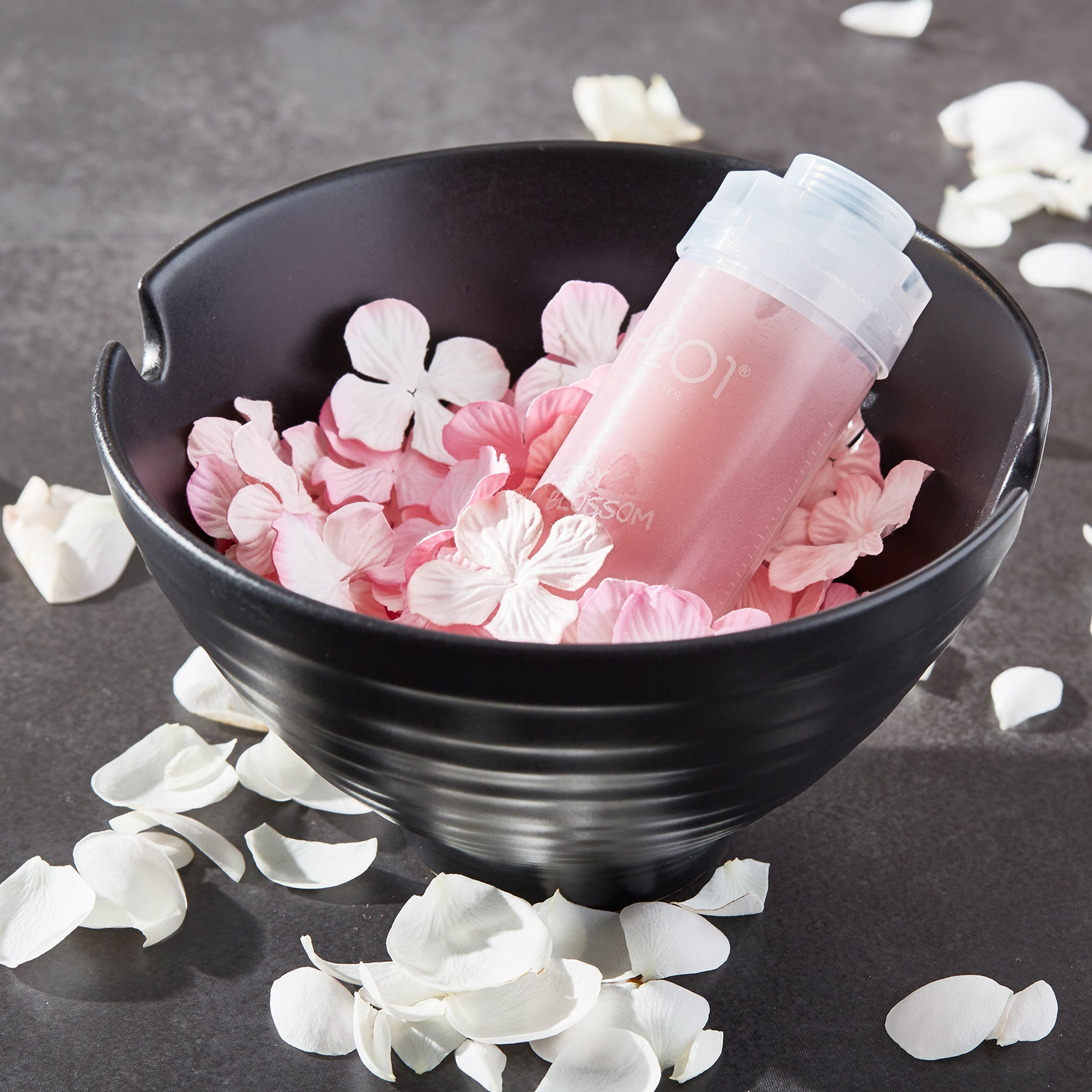 H201 Cherry Blossom Vitamin Shower Filter - 160 ml-beautyandpersonalcare-bathandbody-hygieneessentials-image-2