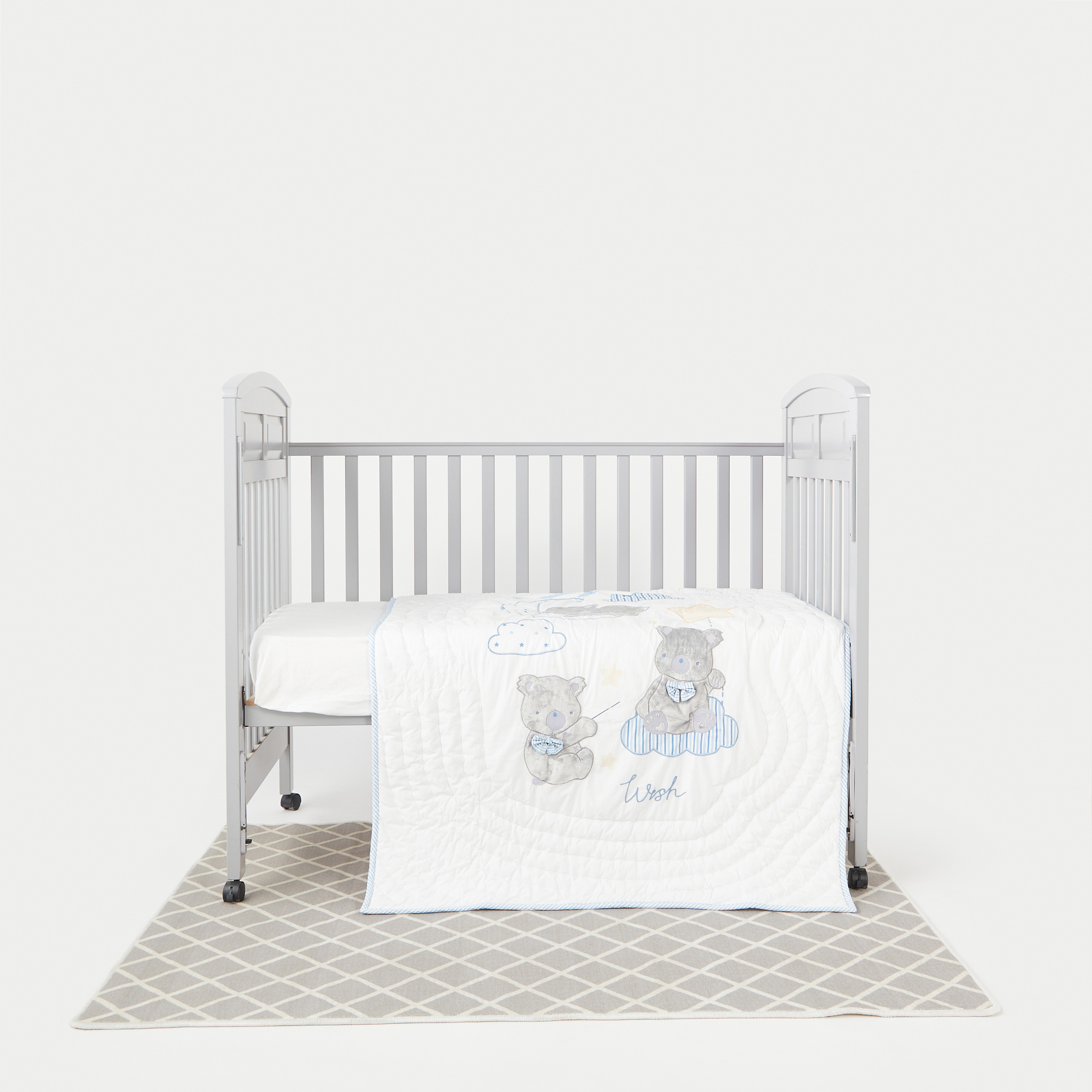 Giggles Applique Detail Quilt-baby-nursery-blanketsandswaddles-blanketsandquilts-image-2