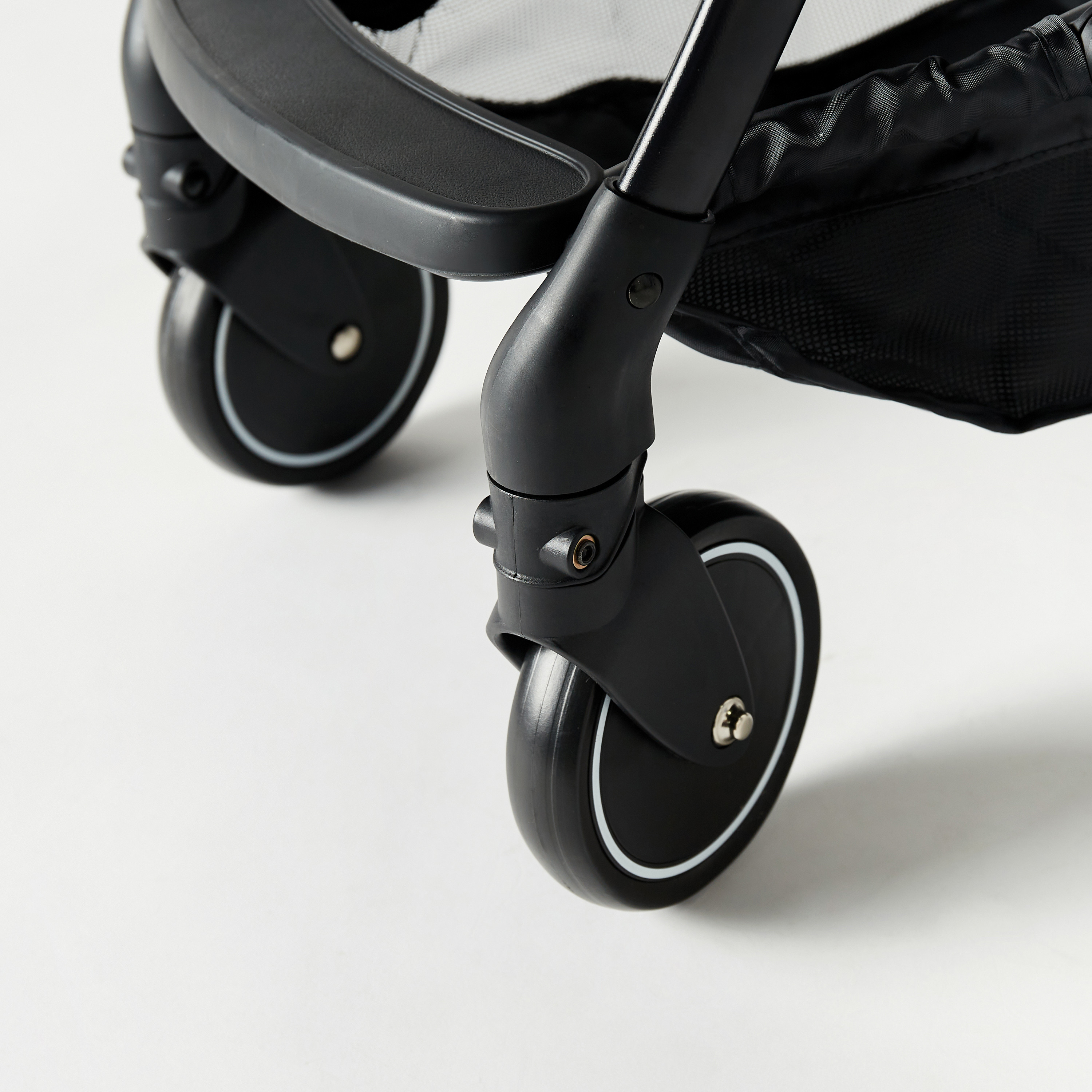 Juniors Travel System-baby-gear-strollersandprams-travelsystems-image-12