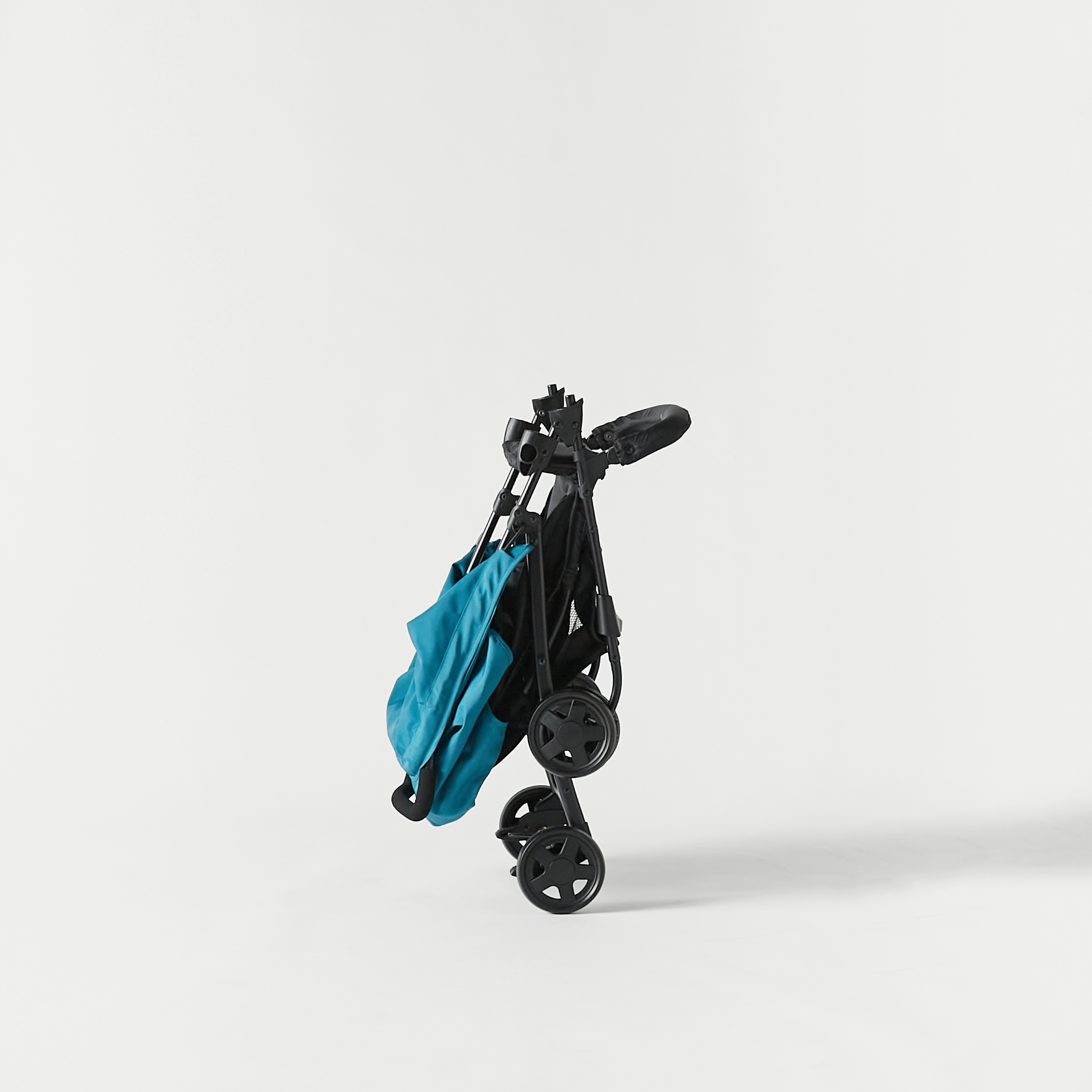 Juniors Trent Compact Stroller with 2-Hand Folding, Steel Frame and Wheel Lock-baby-gear-strollersandprams-strollers-image-9