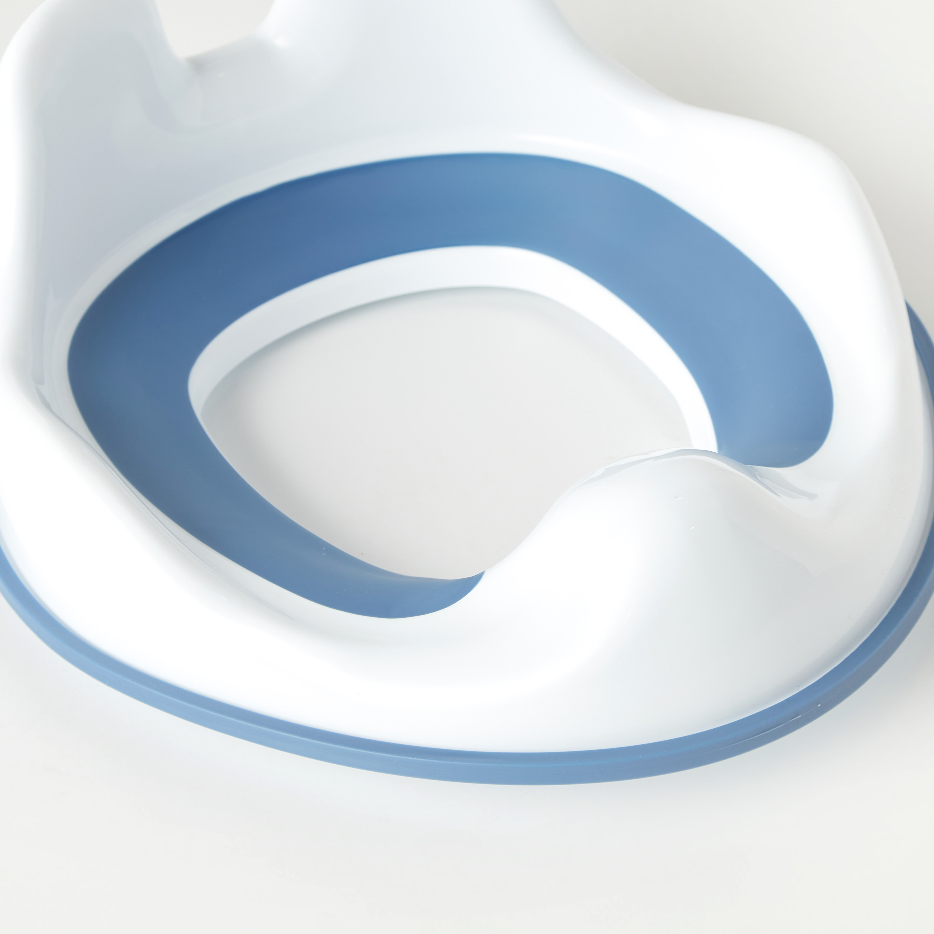 Juniors Toilet Trainer-baby-diapering-pottytraining-image-3