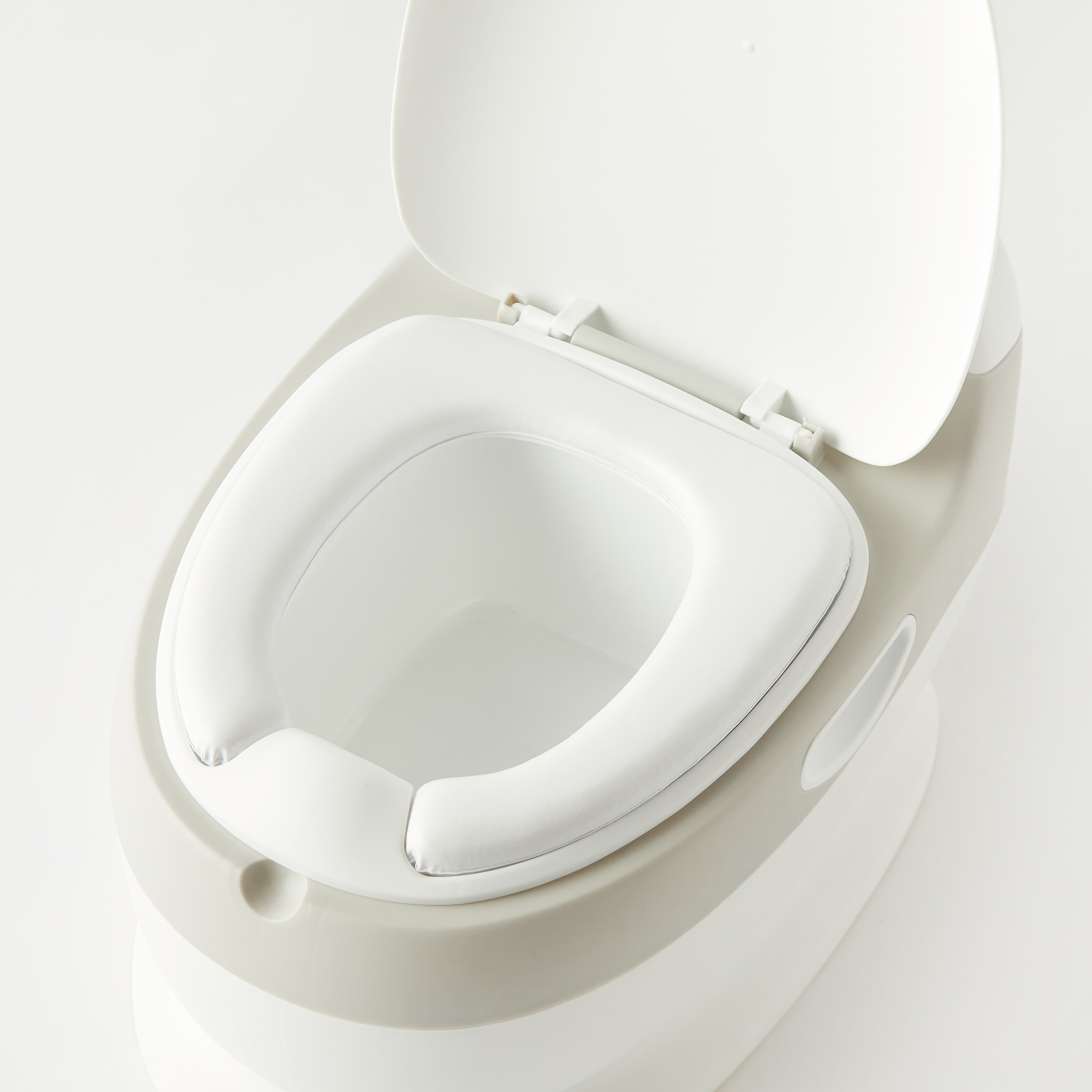 Juniors Portable Potty-baby-diapering-pottytraining-image-3