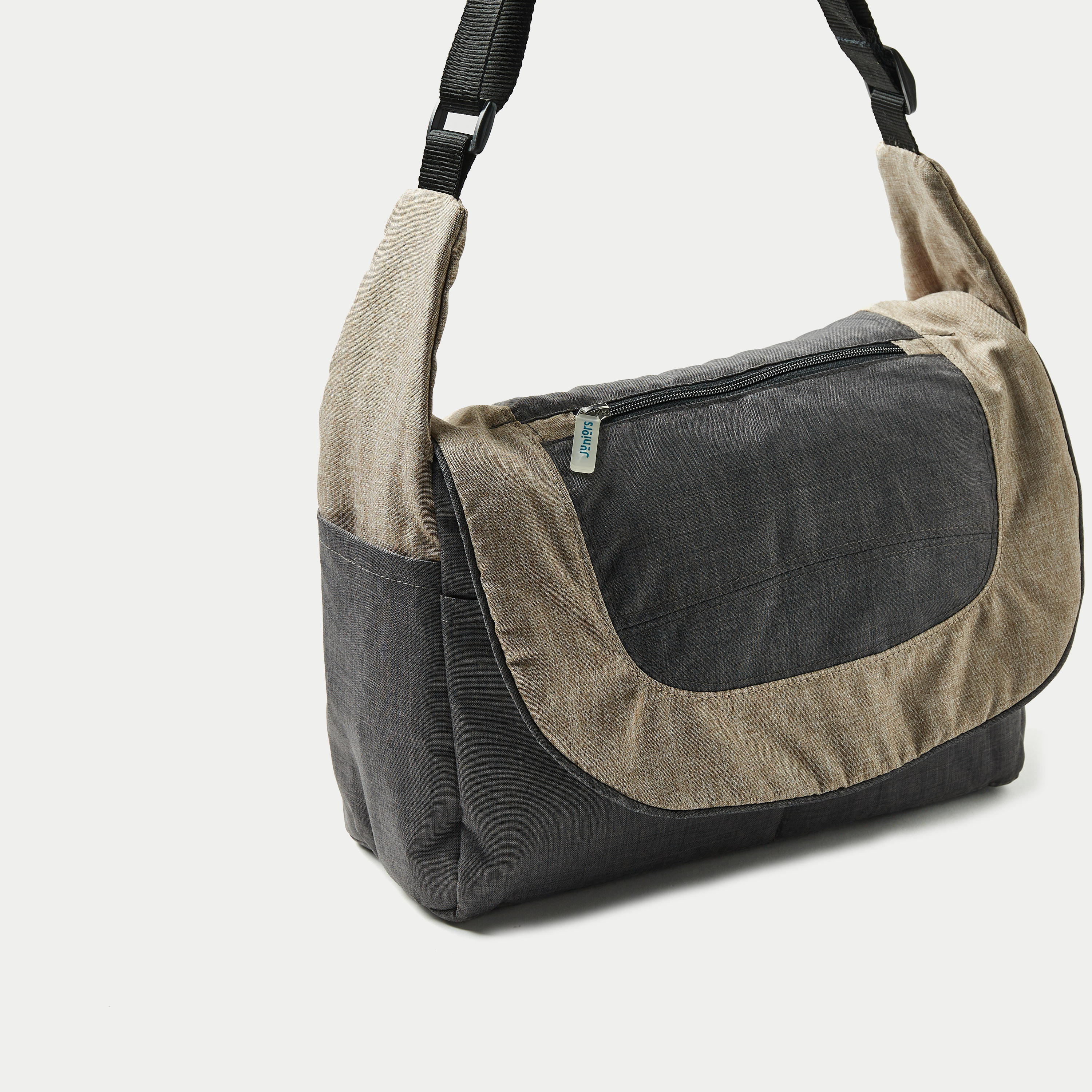 Juniors Duffle Nursery Bag-baby-gear-diaperbags-image-3