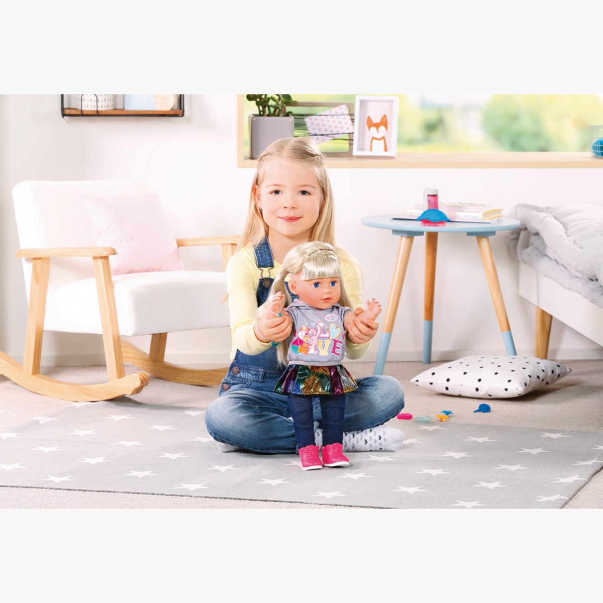 دمية سوفت تاتش سيستر بلوند من بيبي بورن- 43 سم-toys-dollsandplaysets-dolls-image-7