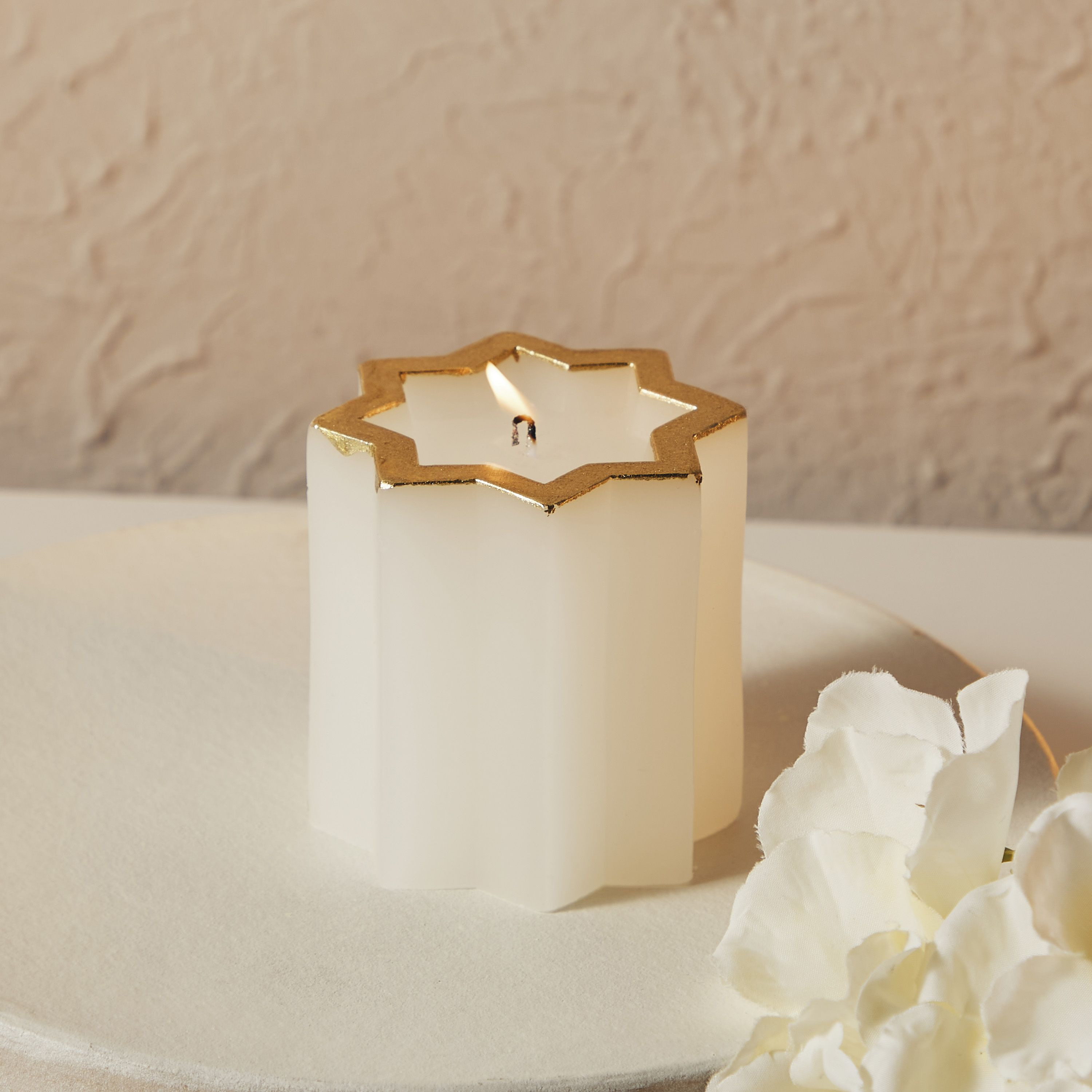 Essentials Octagon Star Pillar Candle - White/Gold - 3x3-household-homefragrance-candles-image-1