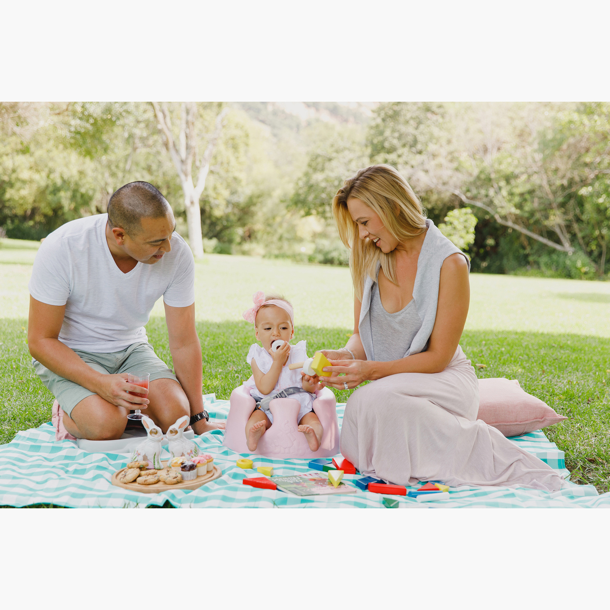 Bumbo Floor Seat-baby-feeding-highchairsandboosters-image-1