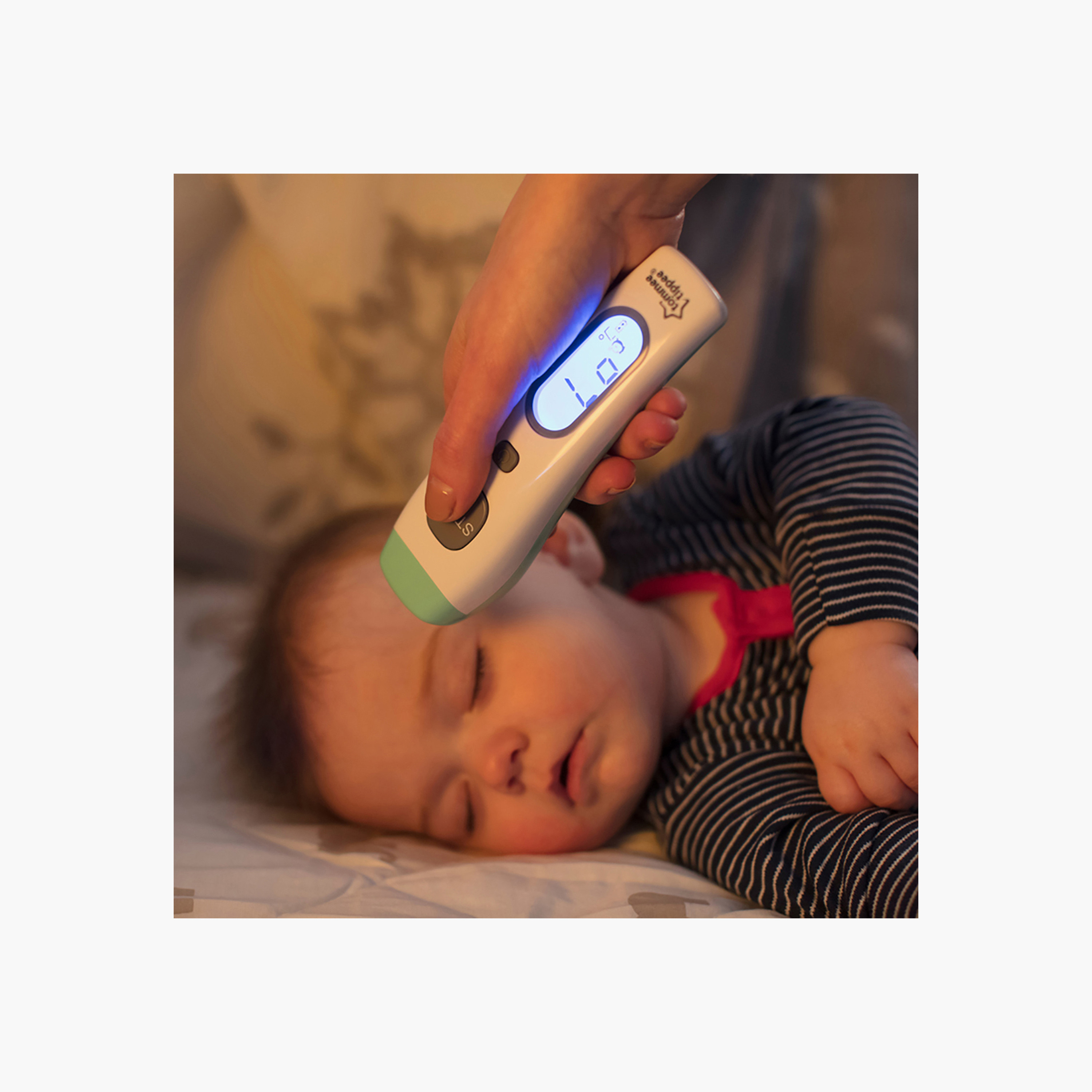 Tommee Tippee No Touch Forehead Thermometer-baby-healthandsafety-thermometersandaspirators-image-3