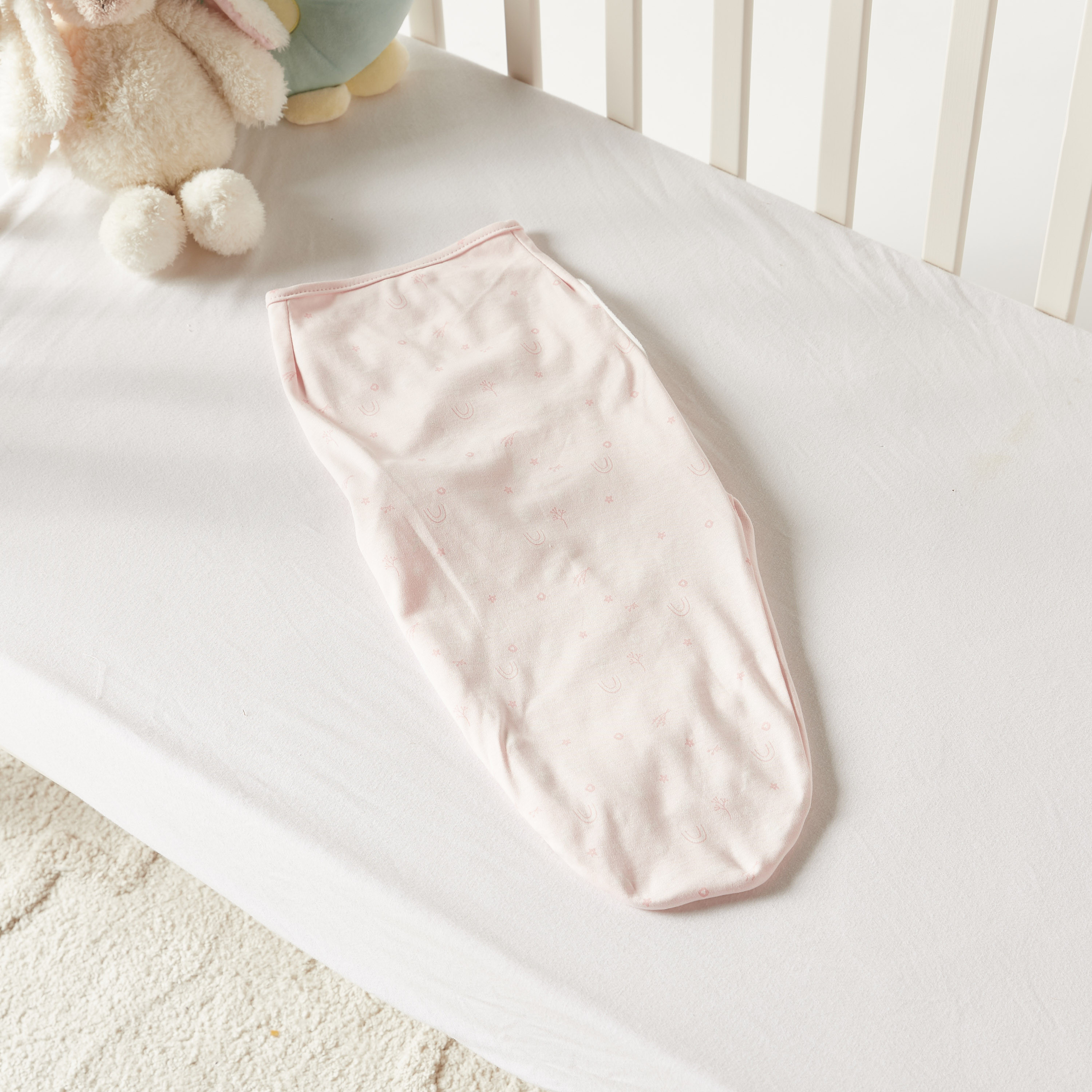 Juniors Printed Rainbow Applique Swaddle Wrap with Hook and Loop Closure-baby-nursery-blanketsandswaddles-swaddlesandsleepingbags-image-4