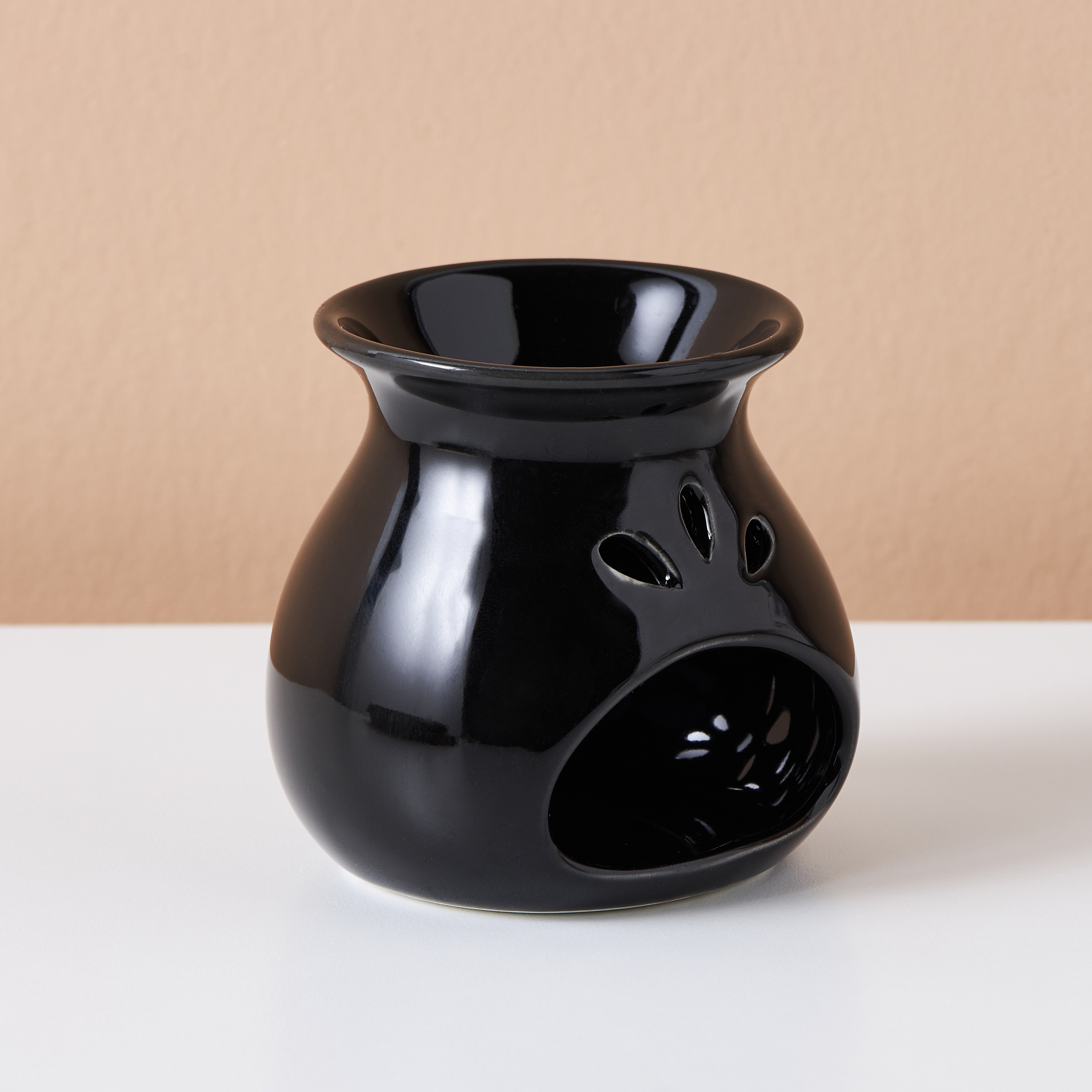 Essentials 3 Leaf Oil Burner - Black-household-homefragrance-burners-image-3