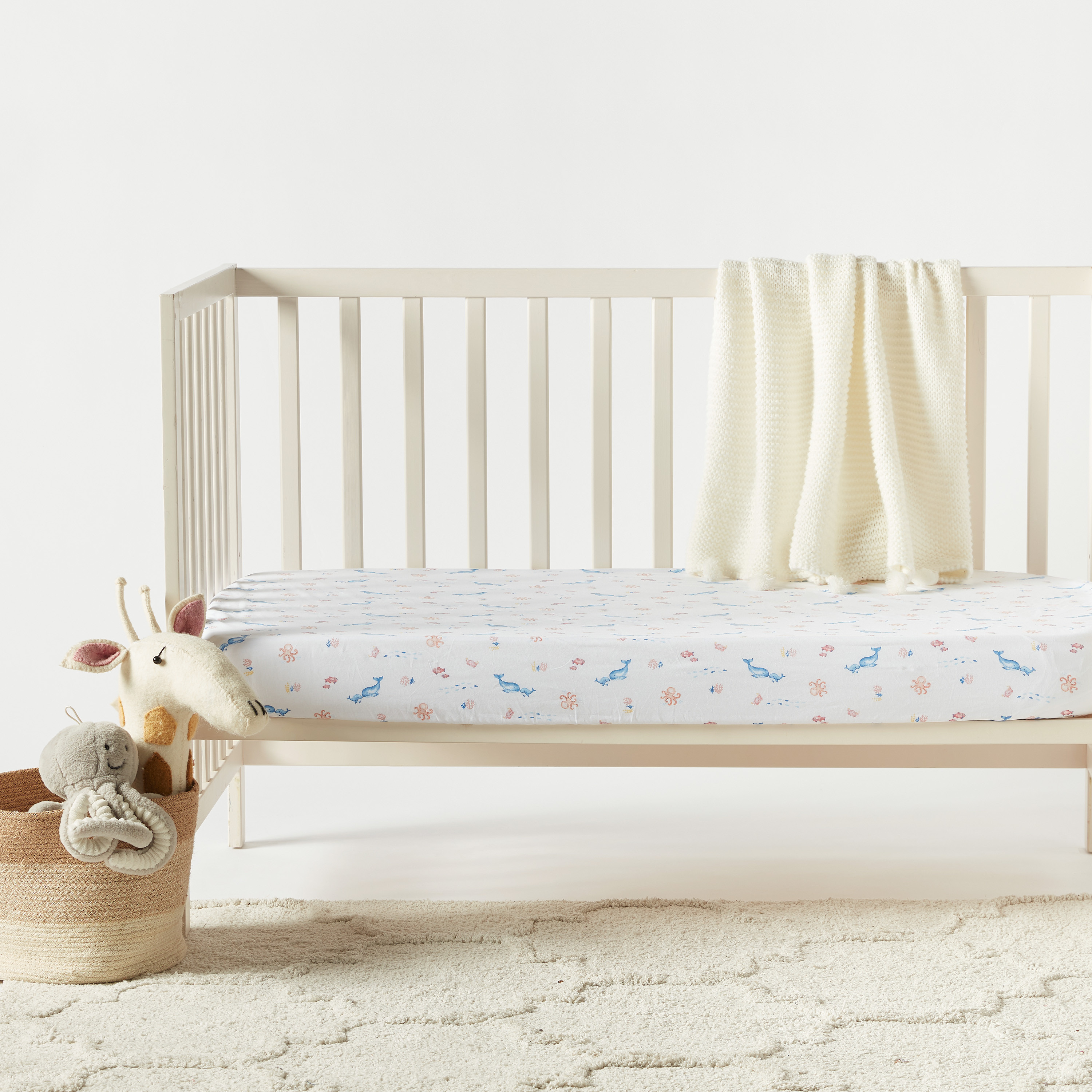 Juniors Printed Fitted Sheet-baby-nursery-babybedding-image-1