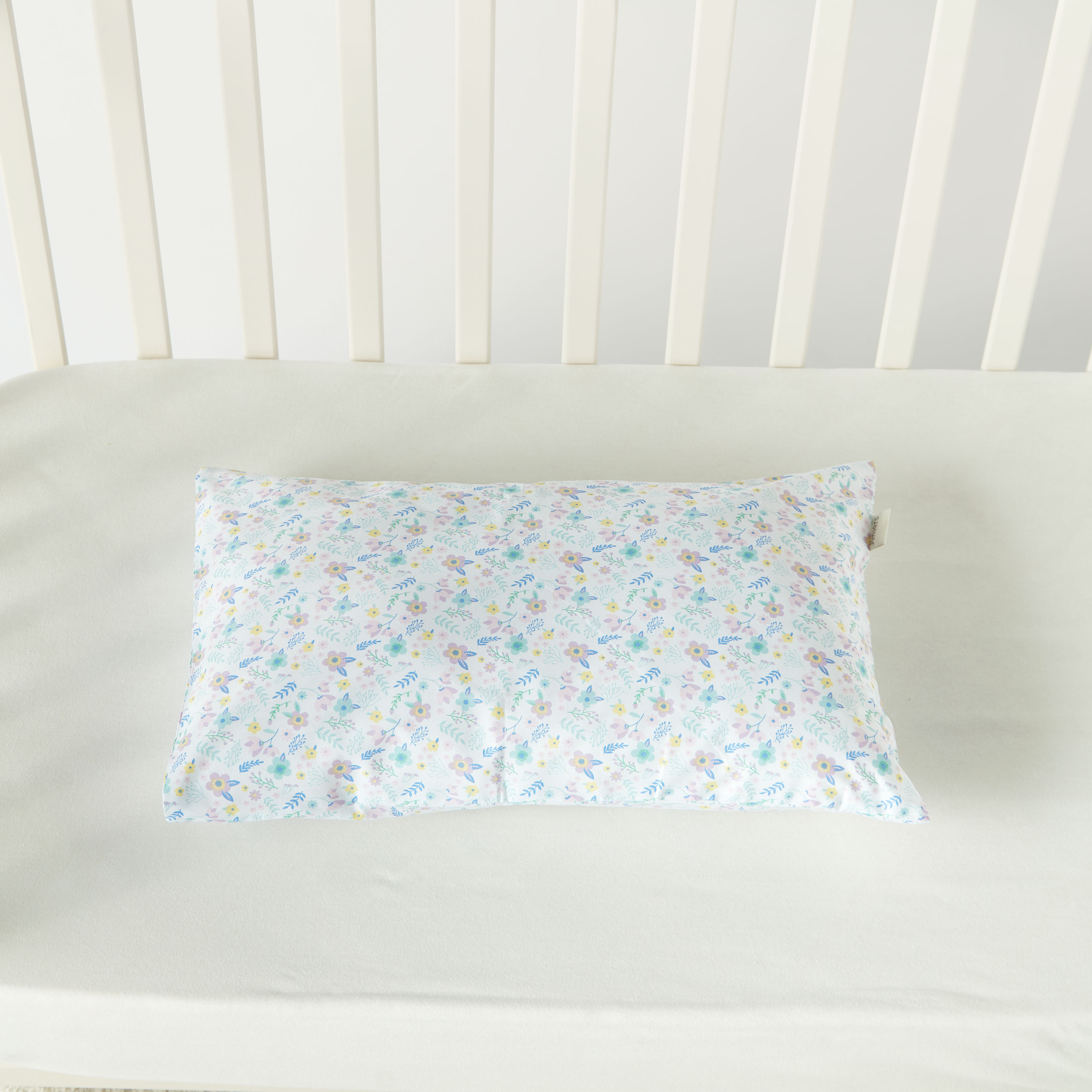 Juniors Floral Print Pillowcase-baby-nursery-babybedding-image-3