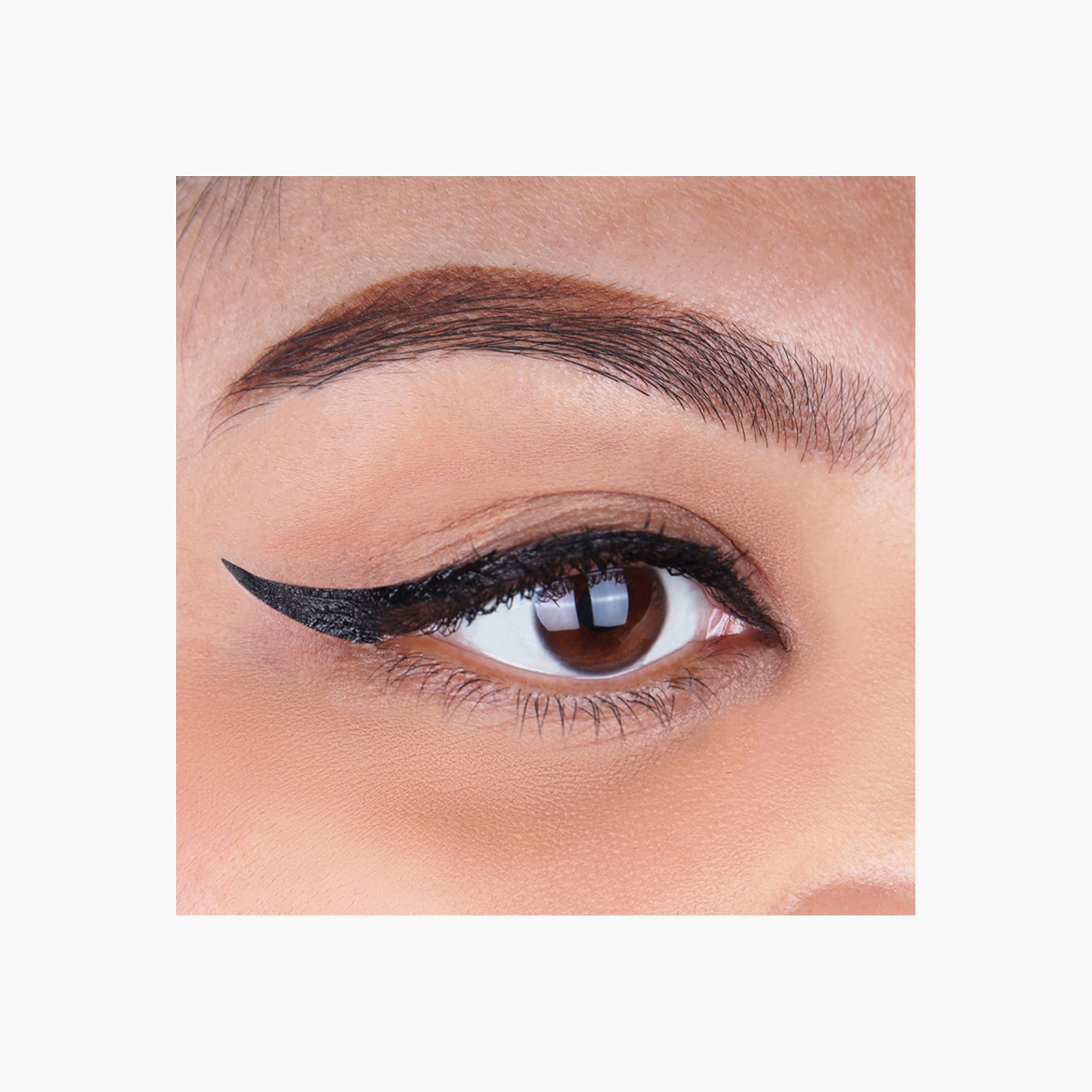 محدد عيون جل يدوم طويلًا من ديلي لايف فورإيفر 52-beautyandpersonalcare-makeup-eyes-eyeliners-image-4
