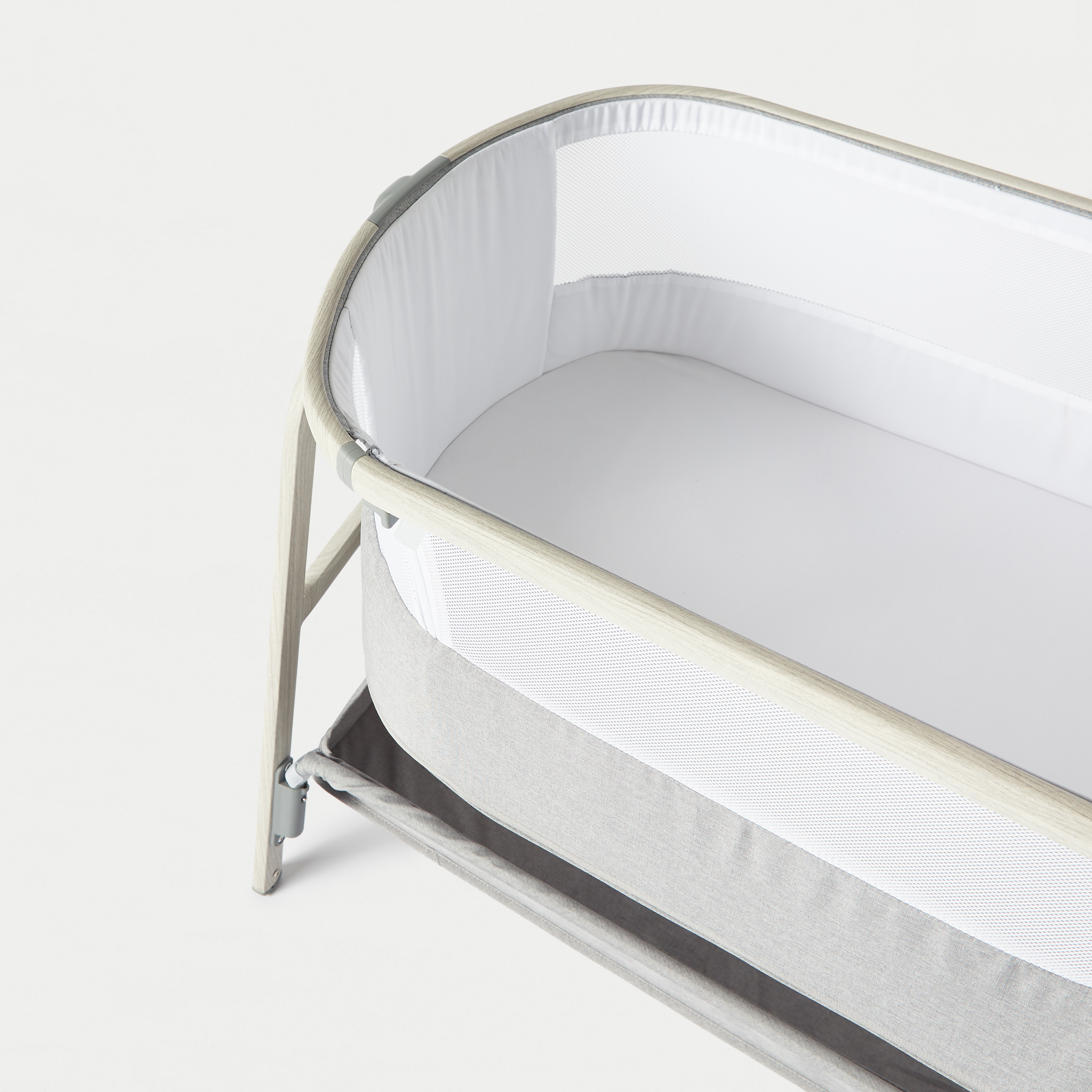 Giggles Alladin Baby Sleeper-baby-nursery-furniture-cribsandbeds-bassinets-image-3