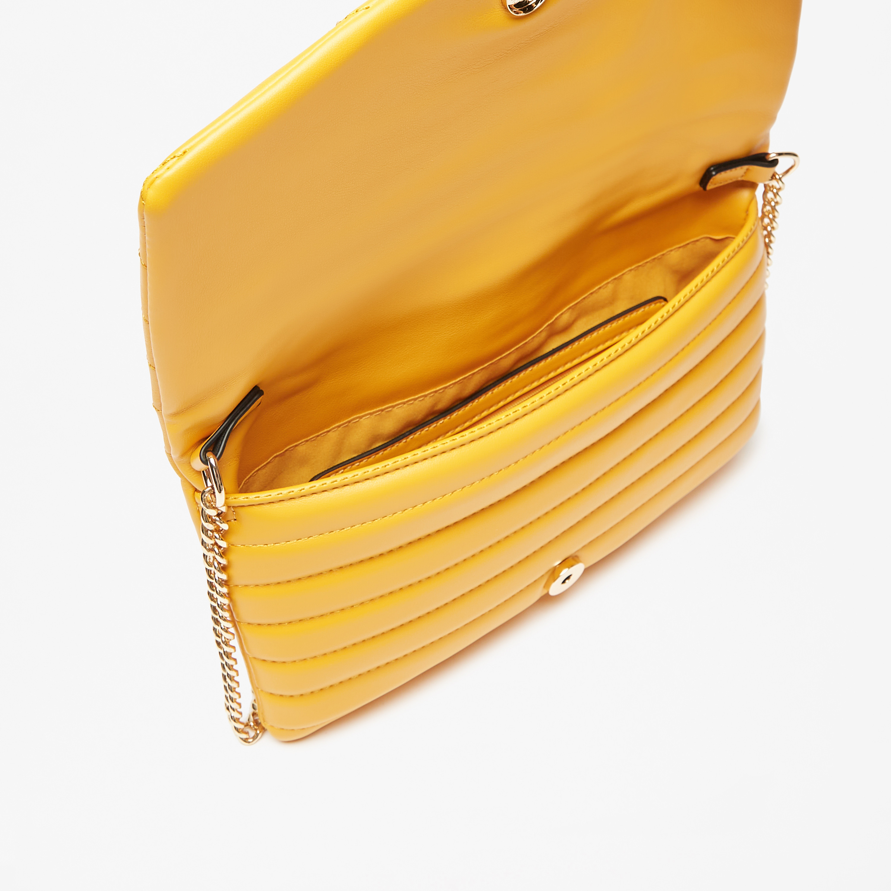 شنطة كروس بودي مبطنة بحزام سلسلة من سيليست-women-bagsandwallets-handbags-image-6
