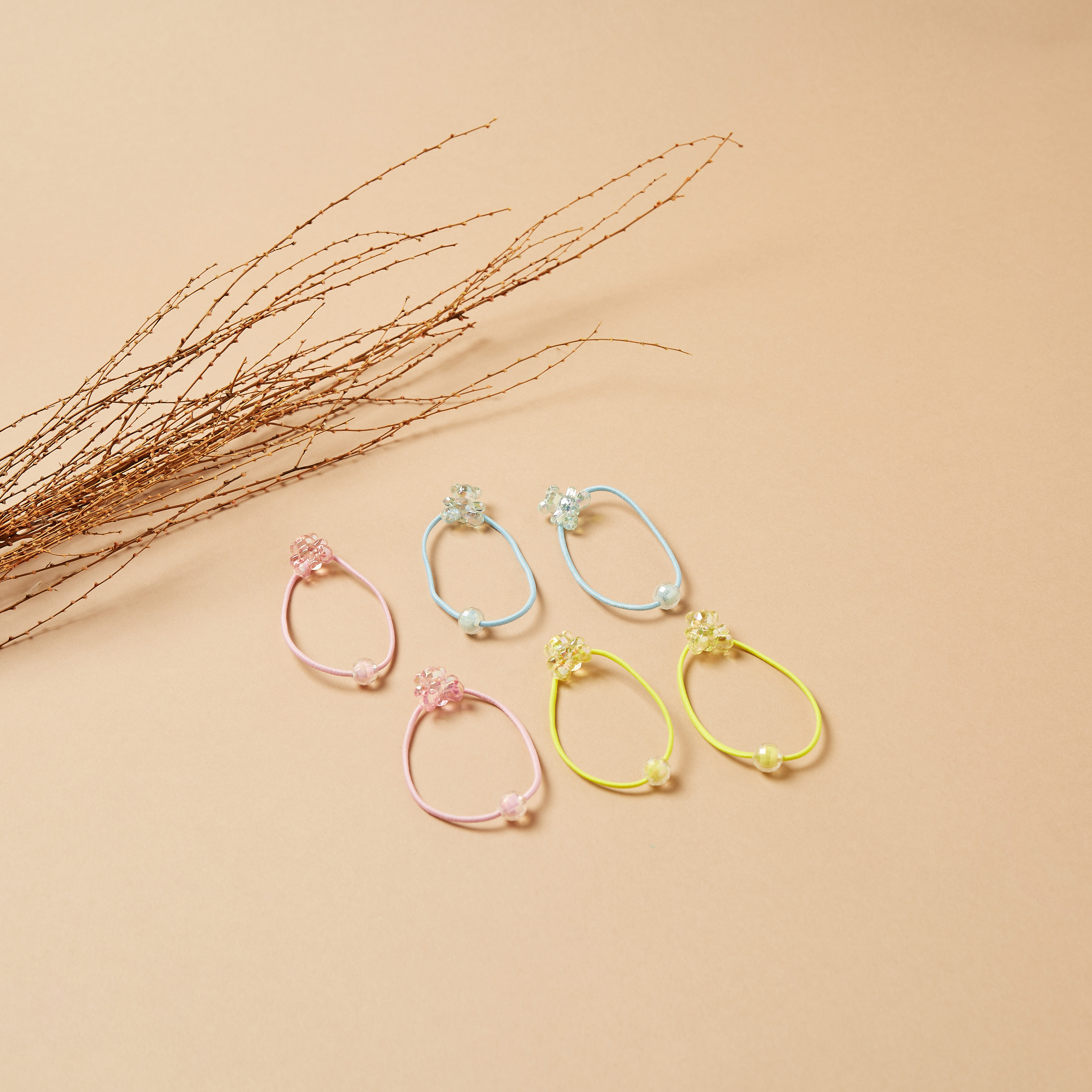 ربطات شعر بتزيينات تيدي بير من تشارمز - طقم من 6 قطع-baby-girls-accessories-hairaccessories-image-1
