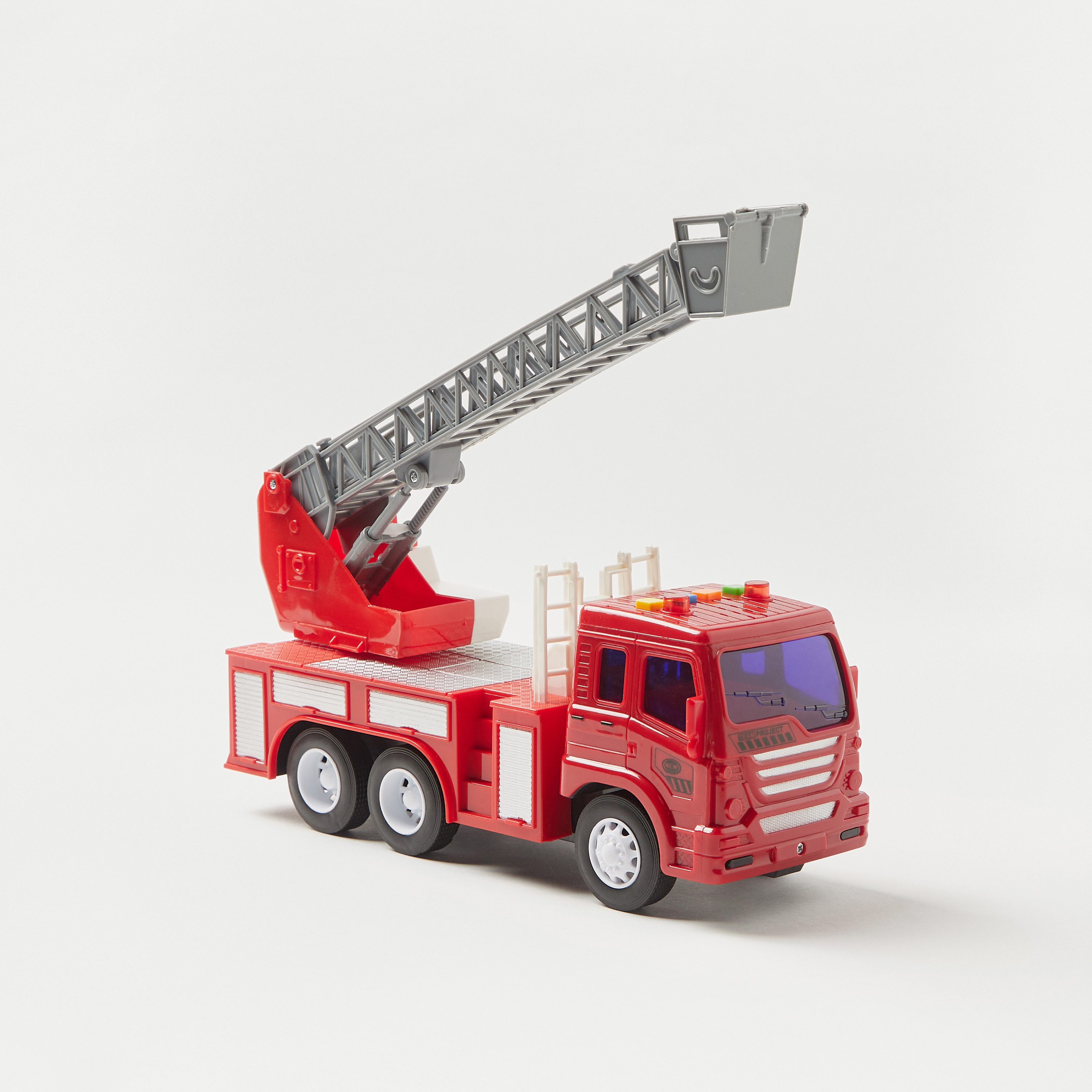 Buy Juniors 1 16 Friction Fire Truck Online Babyshop UAE