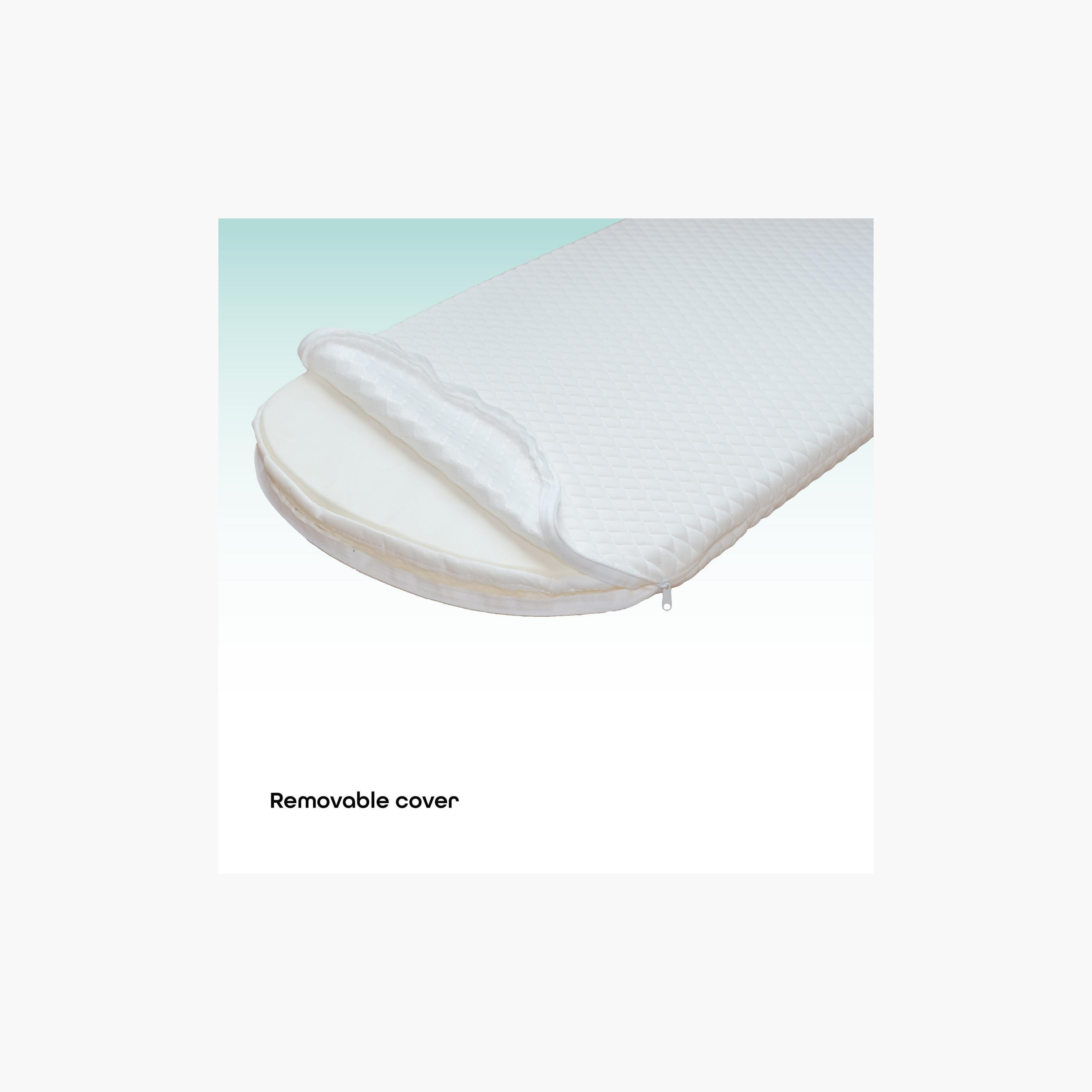 Moon Crib and Bassinet Mattress with Removable Cover - 81x43x3 cms-baby-nursery-mattresses-image-4
