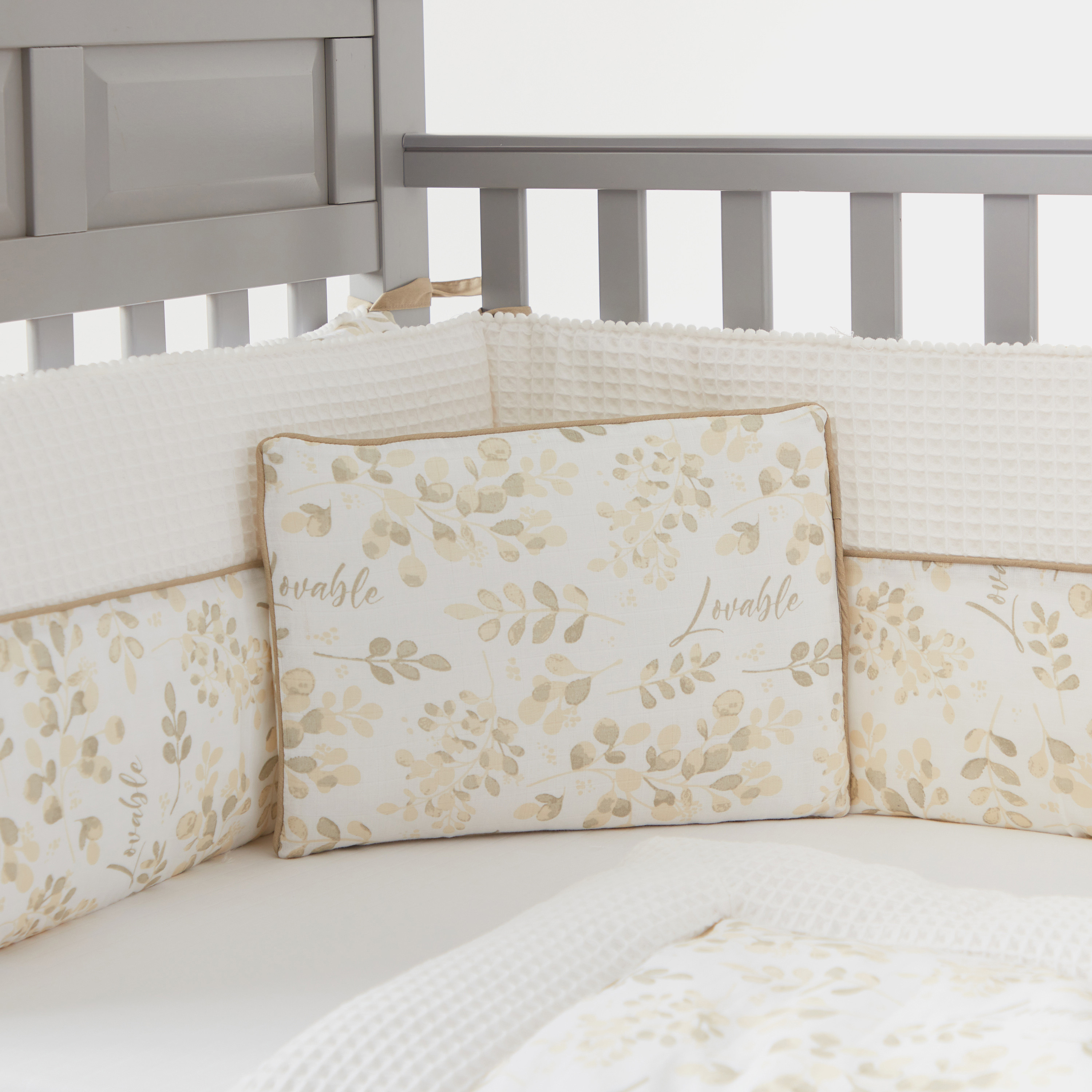 Nini Floral Print 4-Piece Bedding Set-baby-nursery-babybedding-image-4