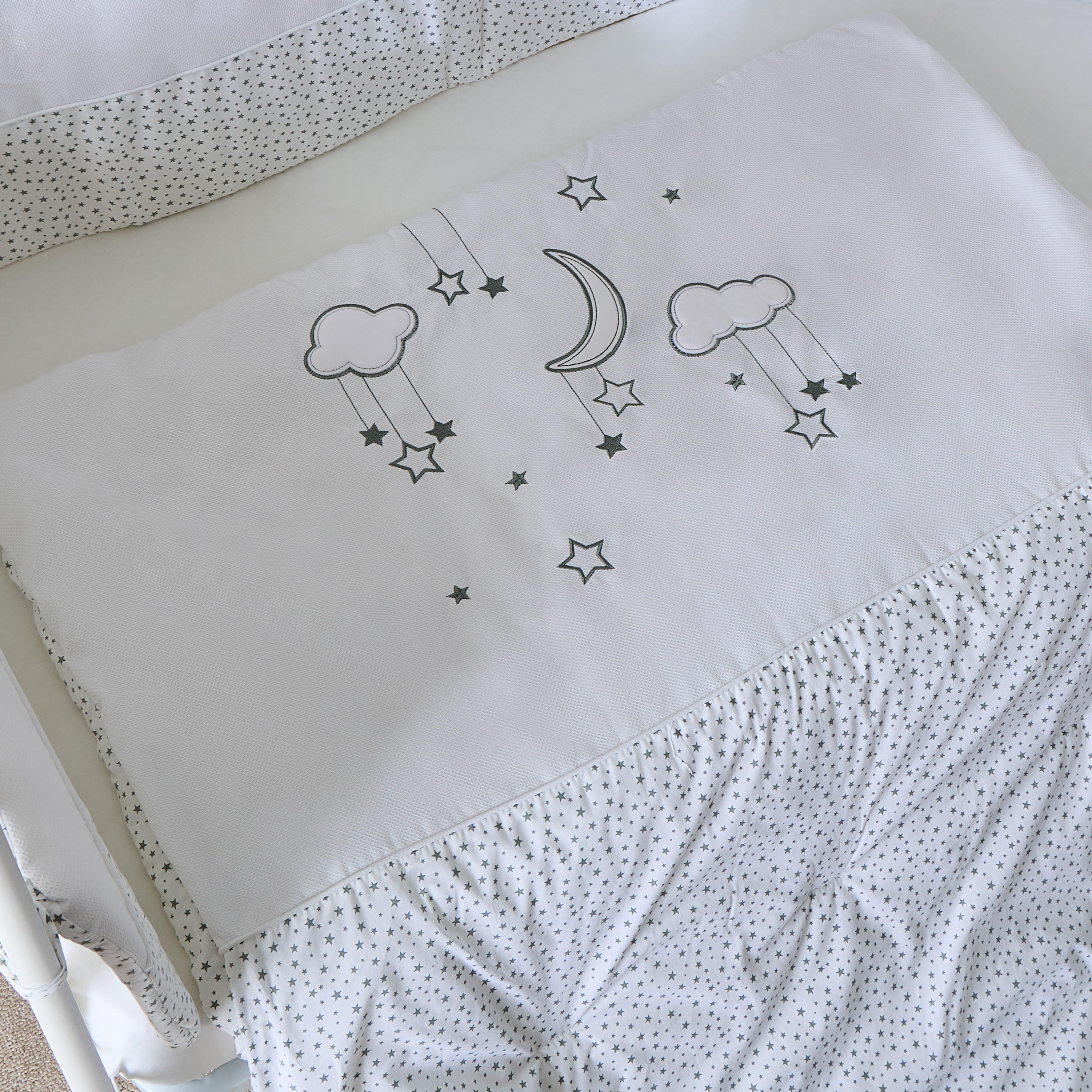 طقم مفرش سرير أطفال 4 قطع من نيني-baby-nursery-babybedding-image-3