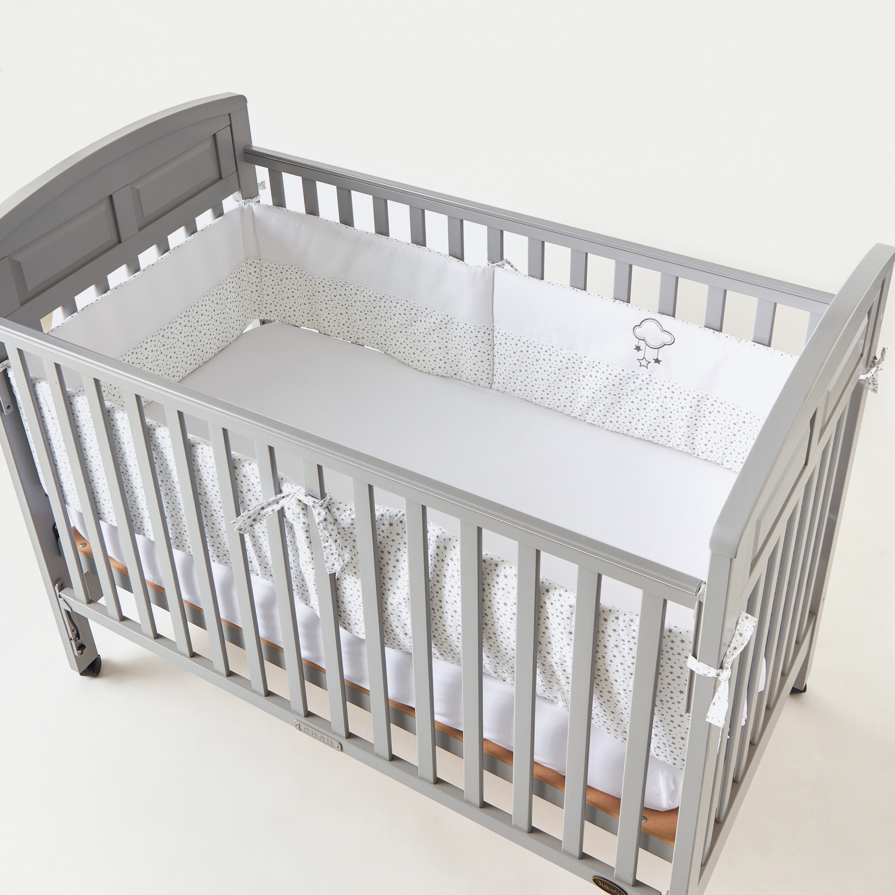 4 piece store crib bumper