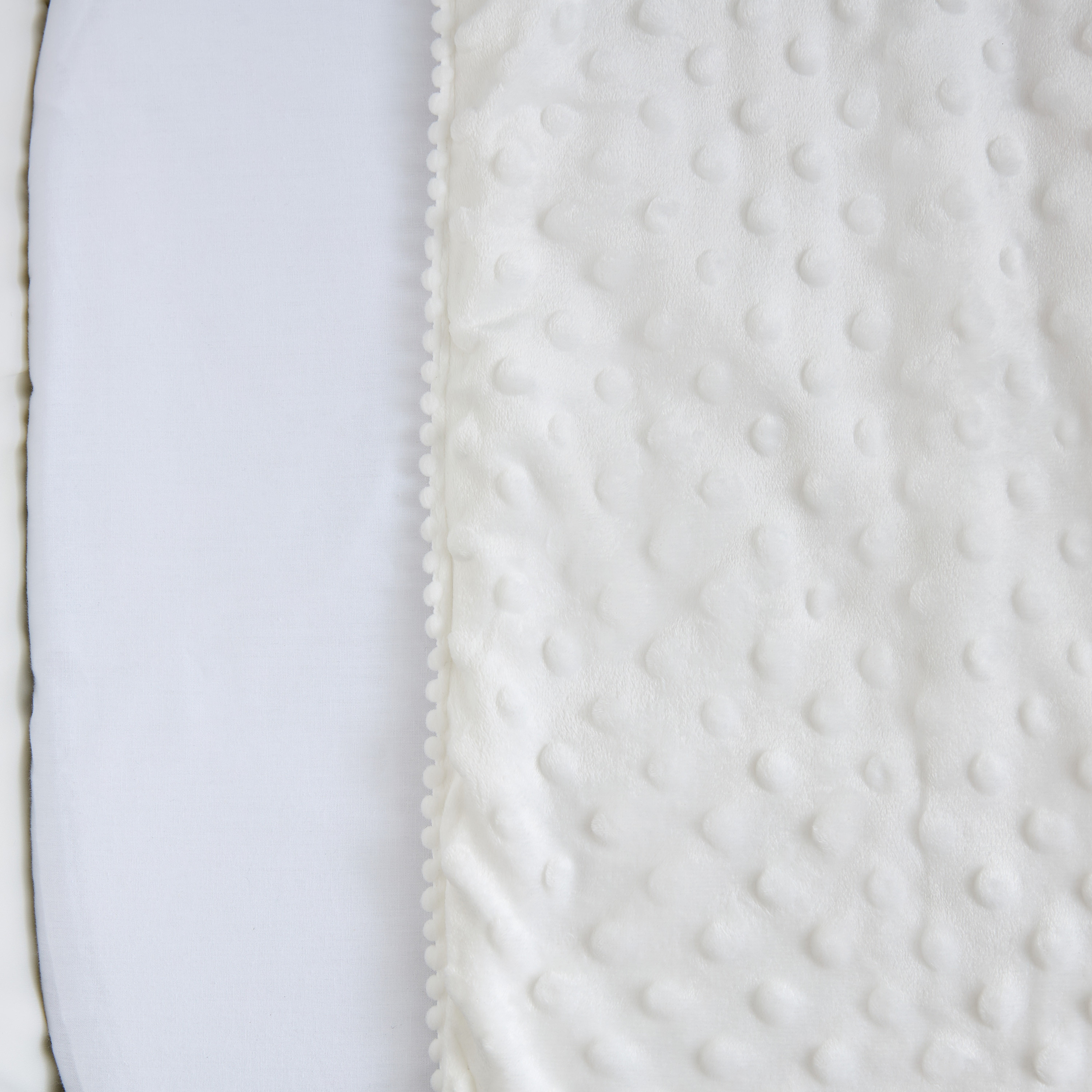 طقم مفروشات سرير أطفال 3 قطع من نيني-baby-nursery-babybedding-image-4