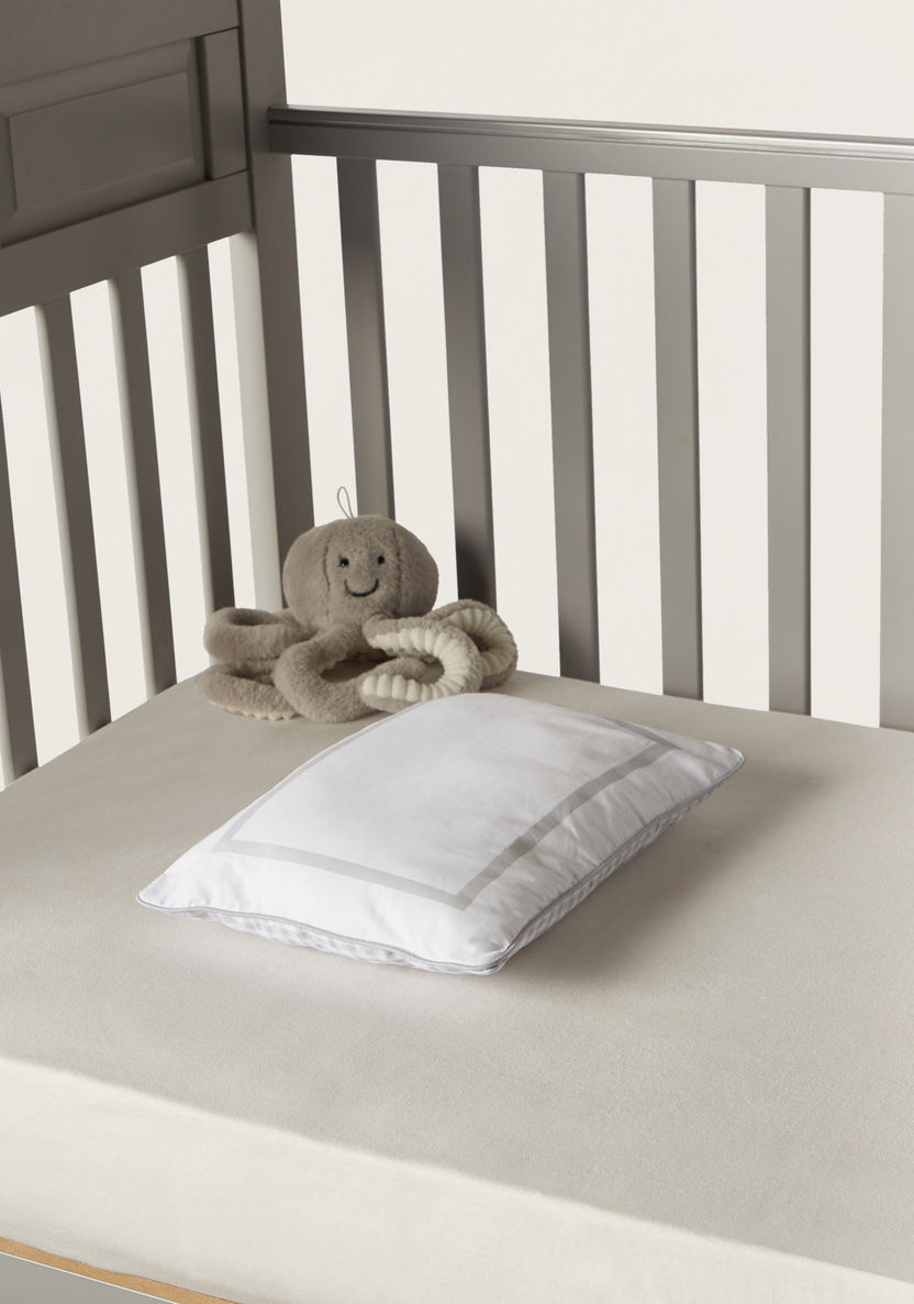 Juniors Checked Pillow - 25x36 cm-Baby Bedding-image-0