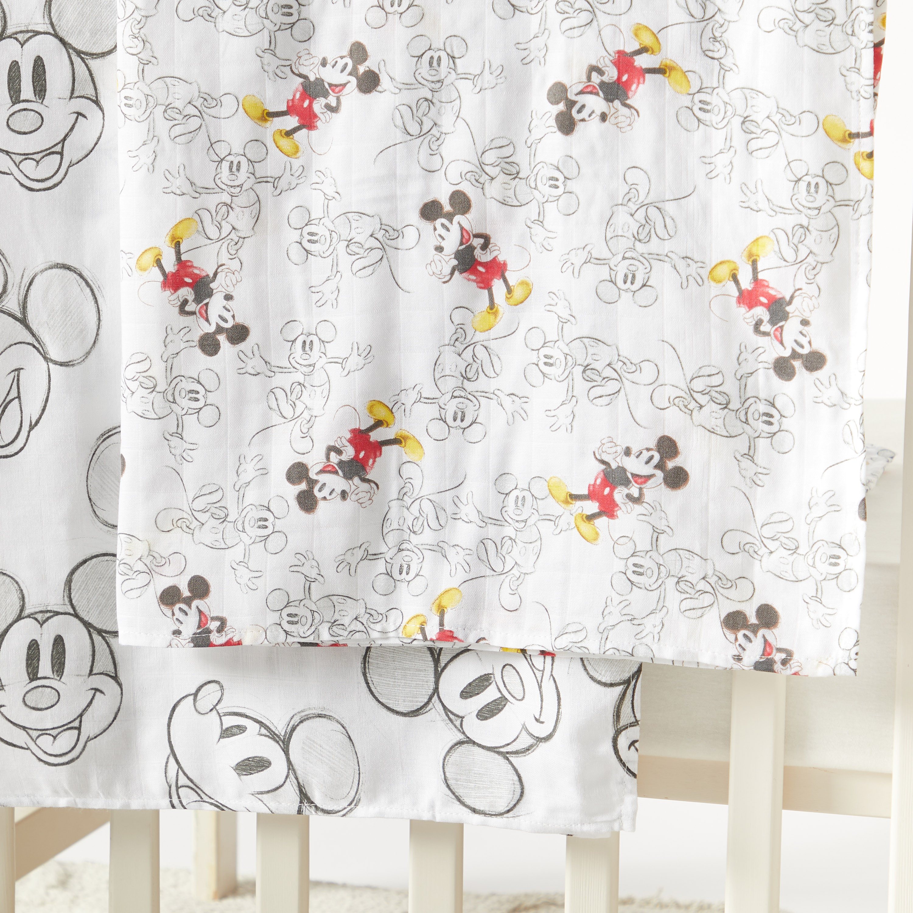 Mickey mouse swaddle clearance blanket