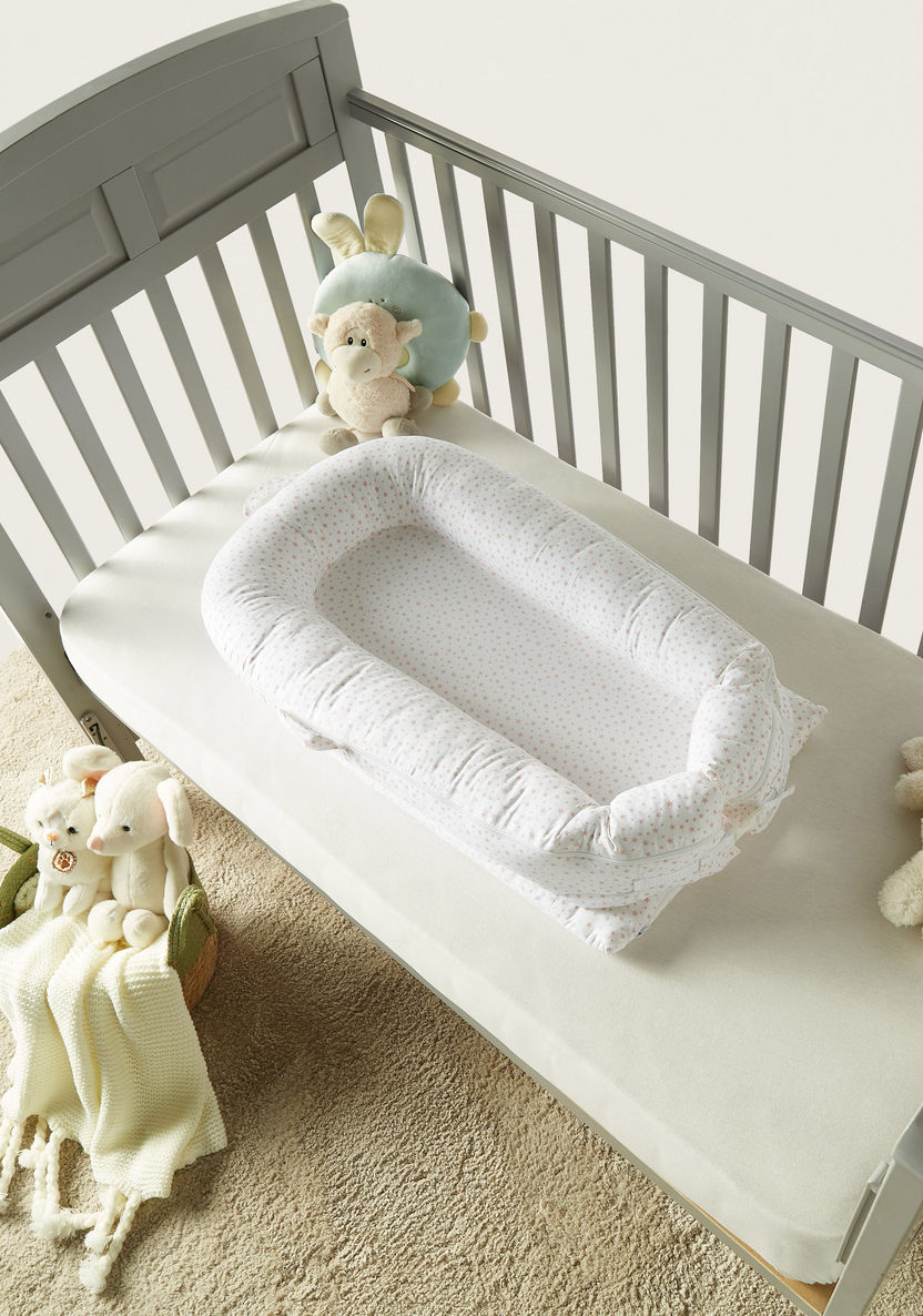 Buy Nini All-Over Star Print Baby Nest - Small Online