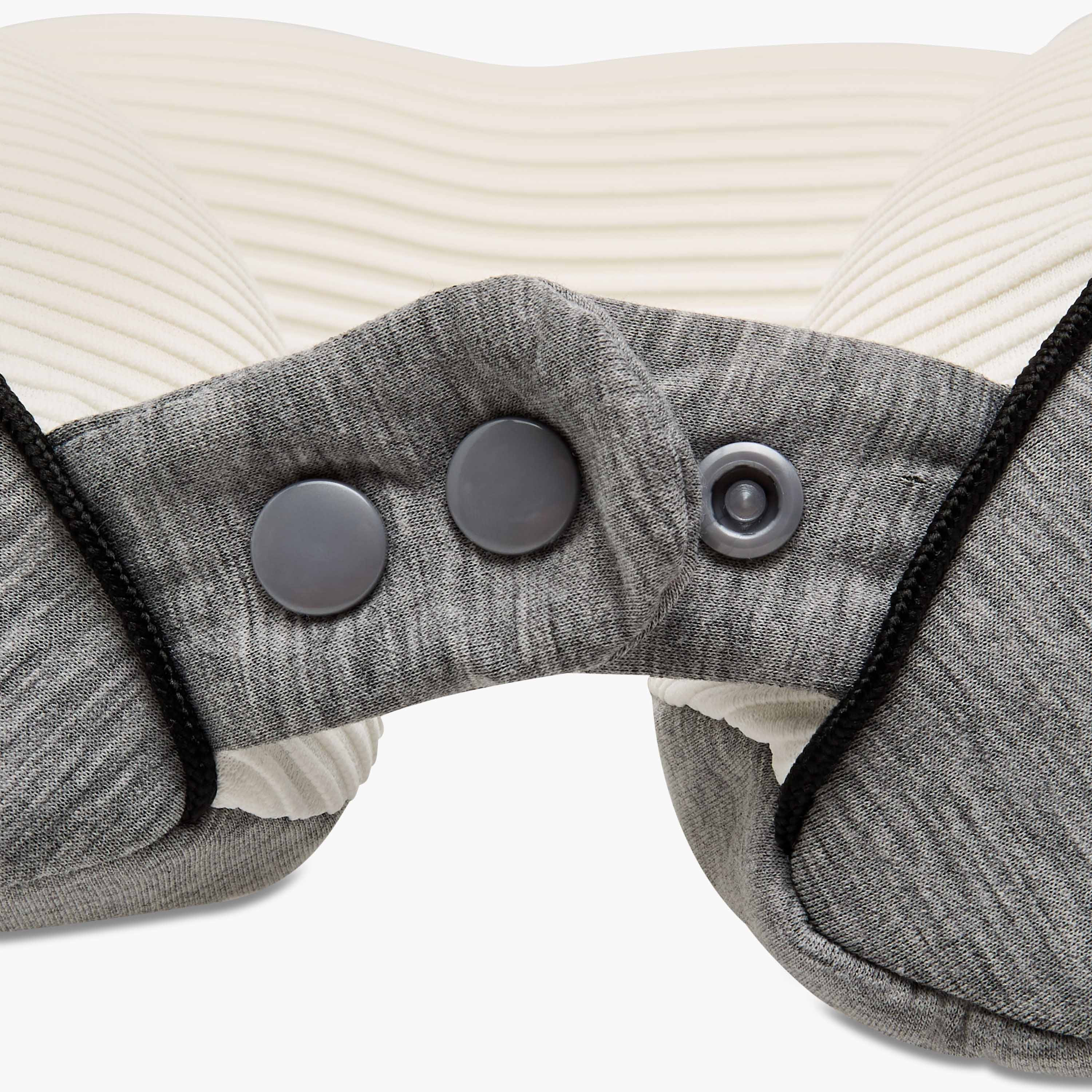 Findz Neck Pillow with Snap Button Closure-travel-pillows-image-6