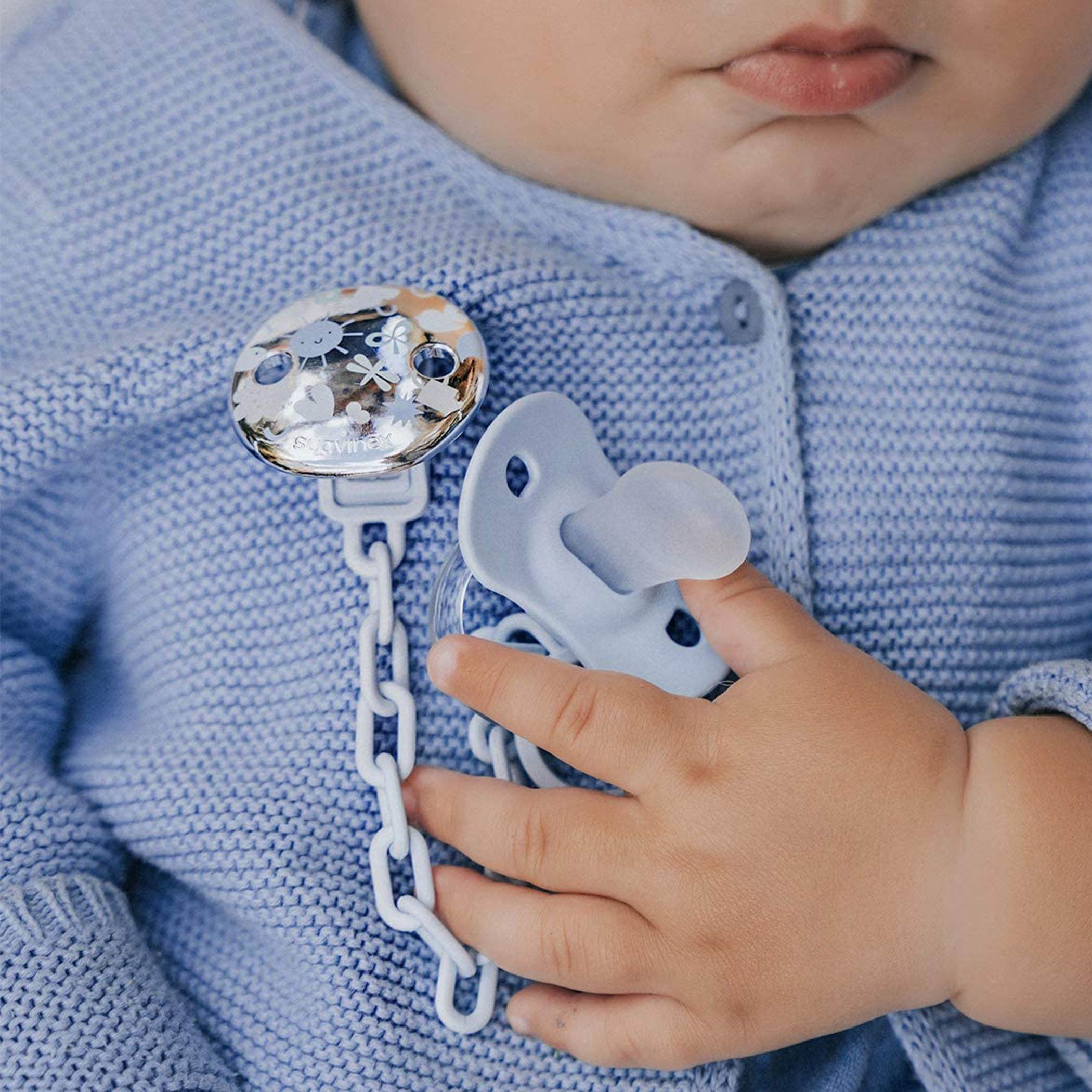 Suavinex Printed Pacifier Holder-baby-feeding-pacifiers-image-2