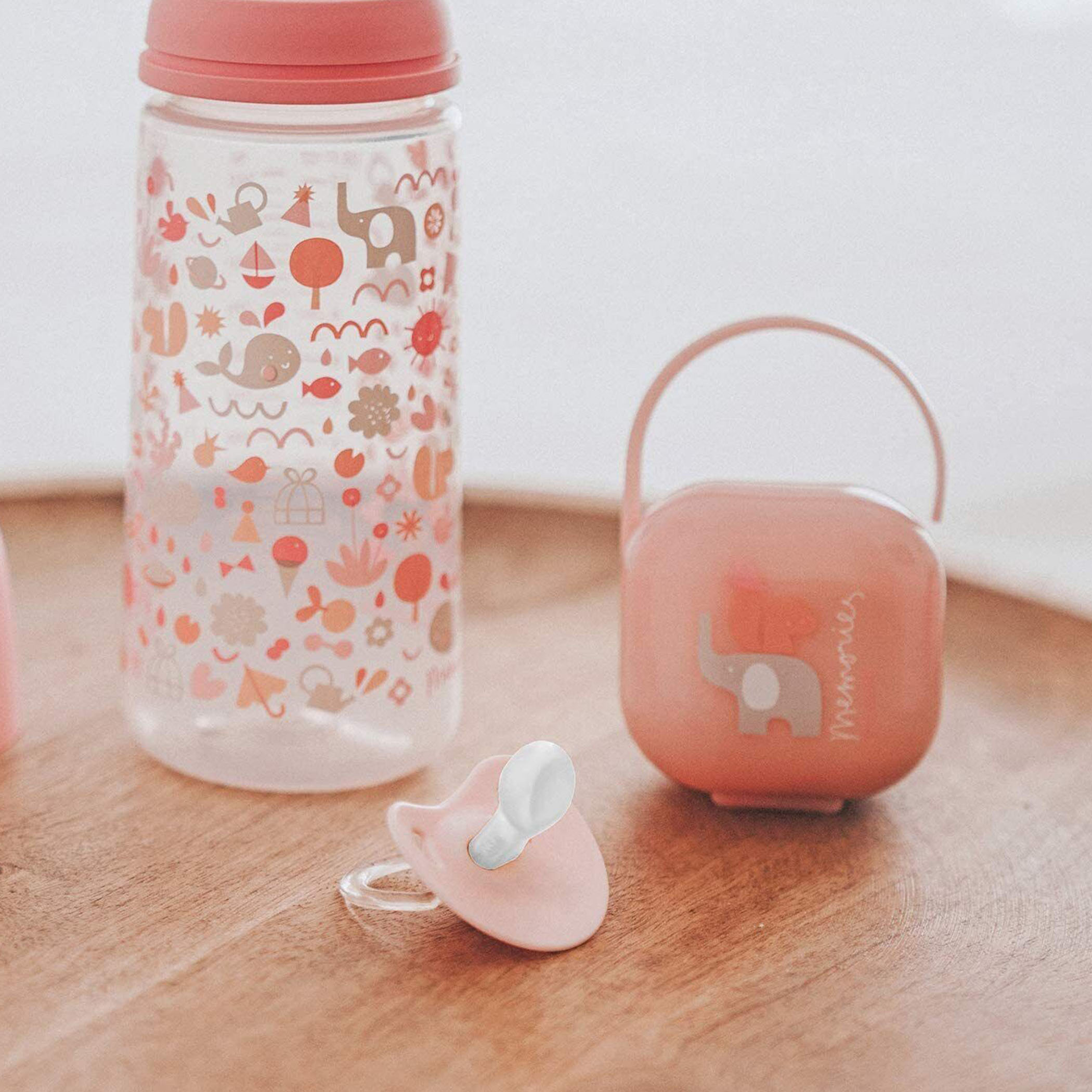 Suavinex Printed Soother Container-baby-feeding-pacifiers-image-3