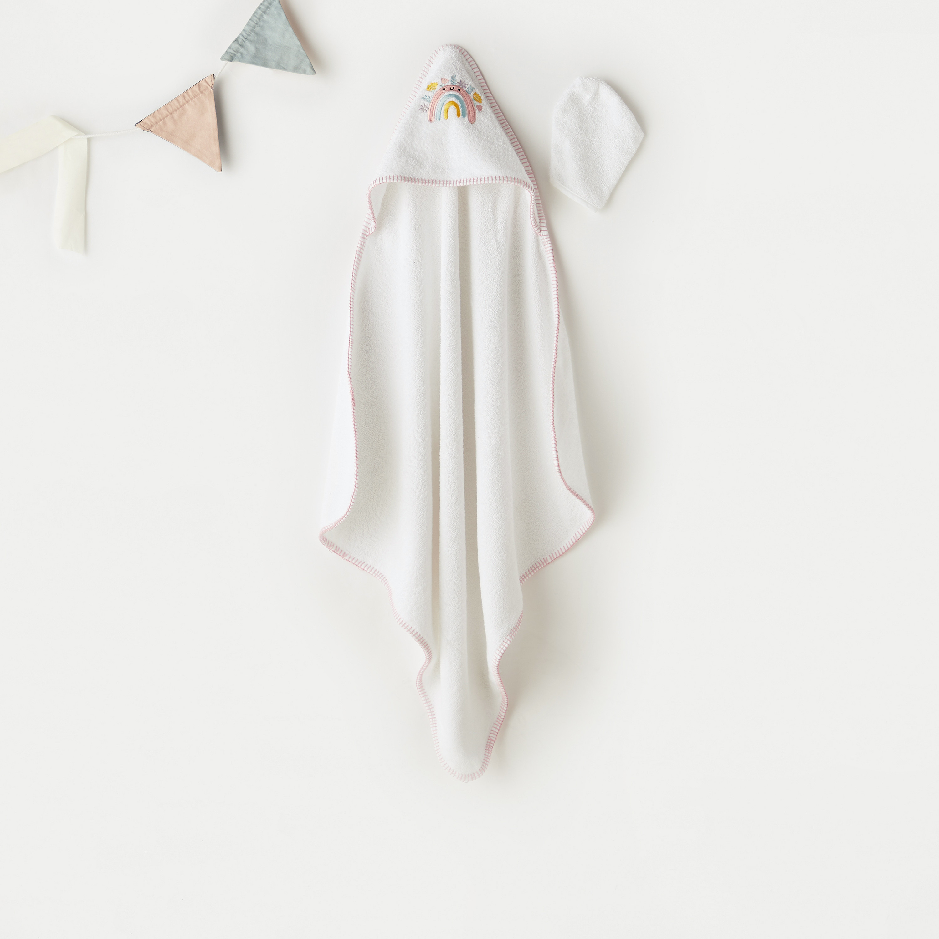 Embroidered store hooded towels