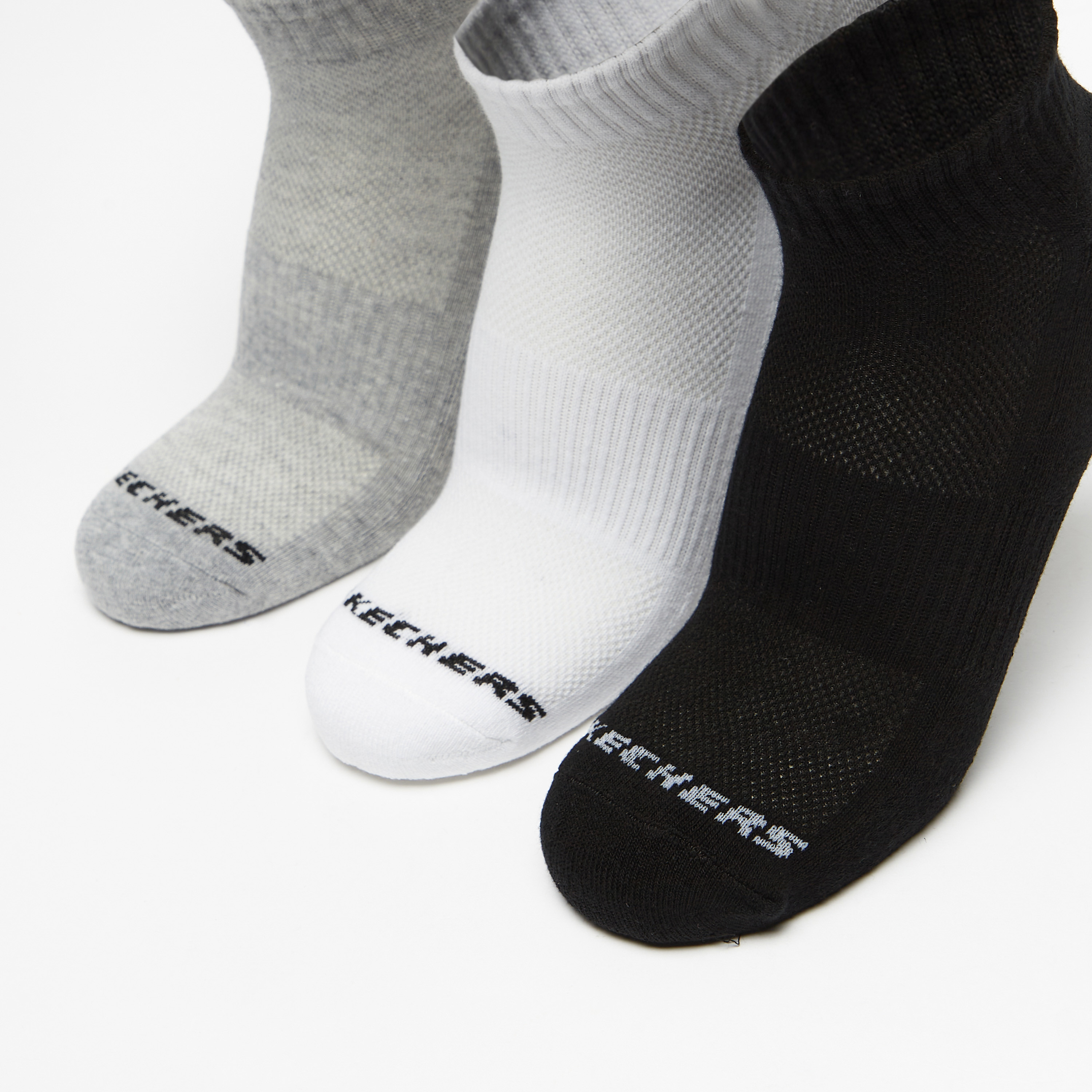 Skechers Logo Print Ankle Length Sports Socks - Set of 3-men-socks-image-2