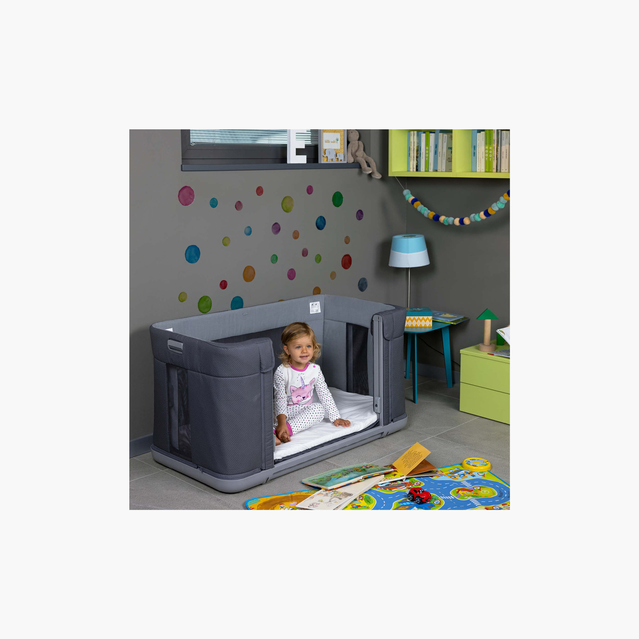 سرير أطفال نيكست تو مي فور إيفر من شيكو-baby-nursery-furniture-cribsandbeds-bassinets-image-11