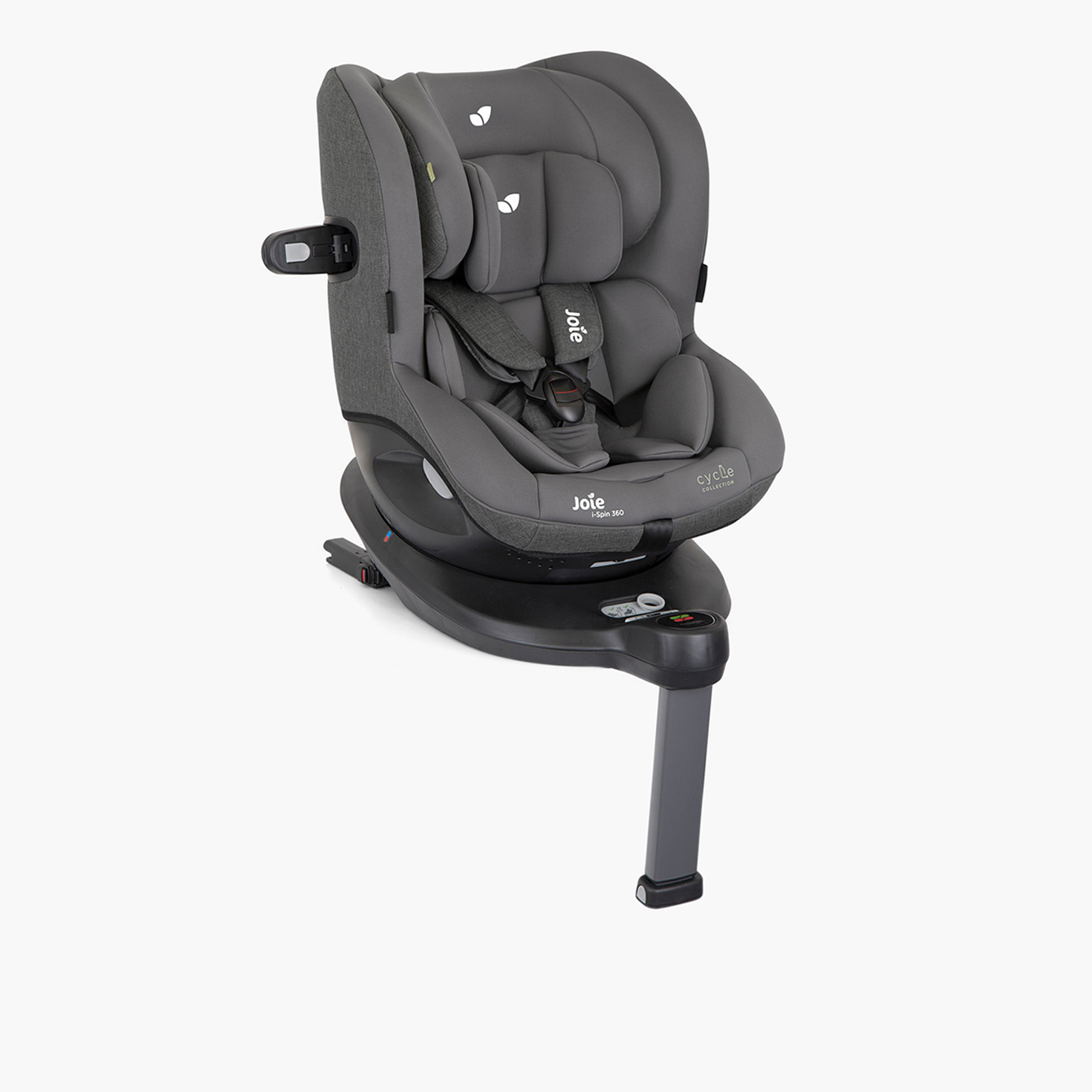 Your little one will stay secured in this car seat during road trips and more. Ideal for daily use, this car seat features an attractive tone and an easy-to-use 360-degree swivel design. It also has an on-the-go recline feature that makes it a smart pick to get a restless passenger dozing off. Further, this long-lasting piece works all the way from birth to approximately four years.-baby-gear-carseats-image-5