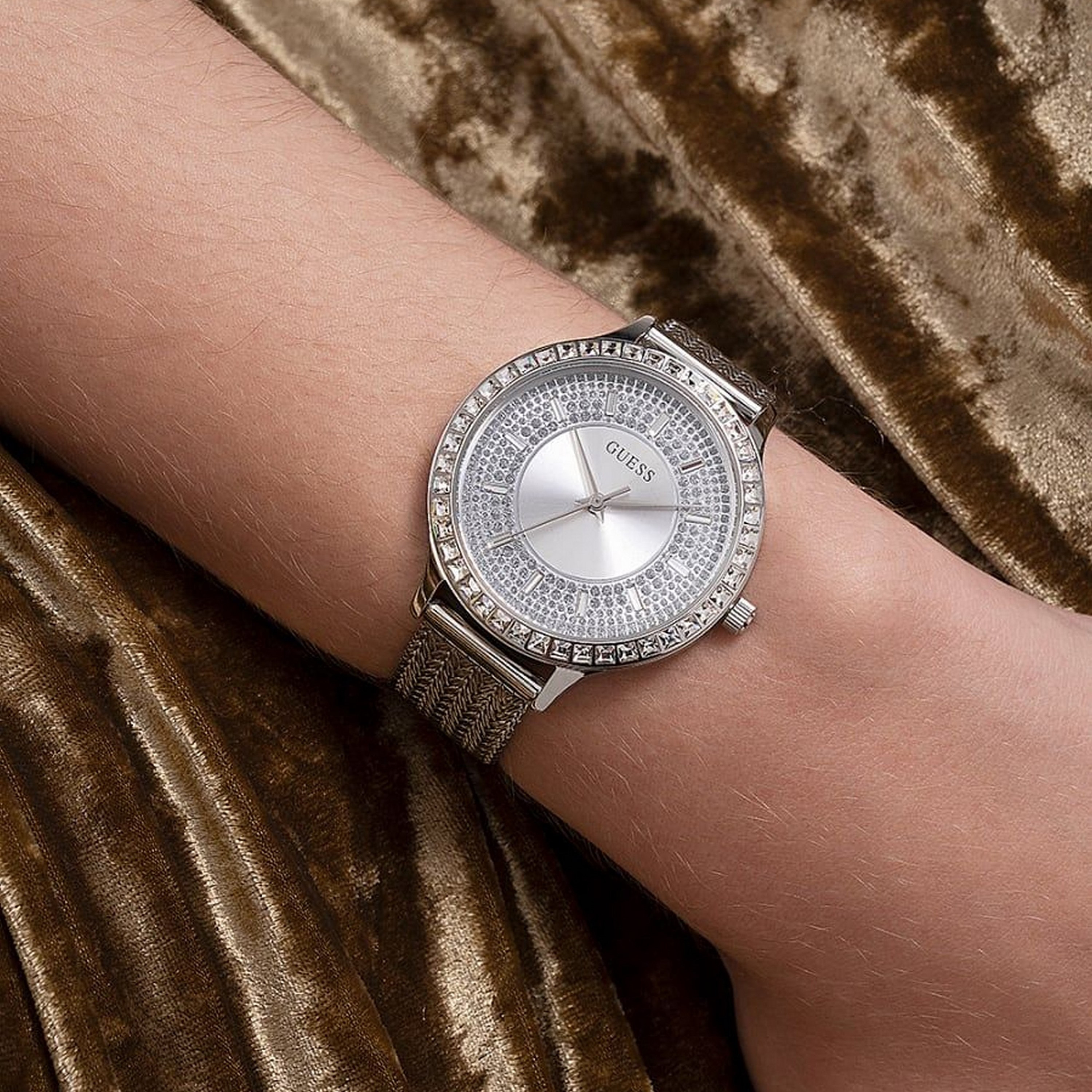 Buy Women s Guess Women s Silver Analog Mesh Strap Watch GW0402L1 Online Centrepoint KSA