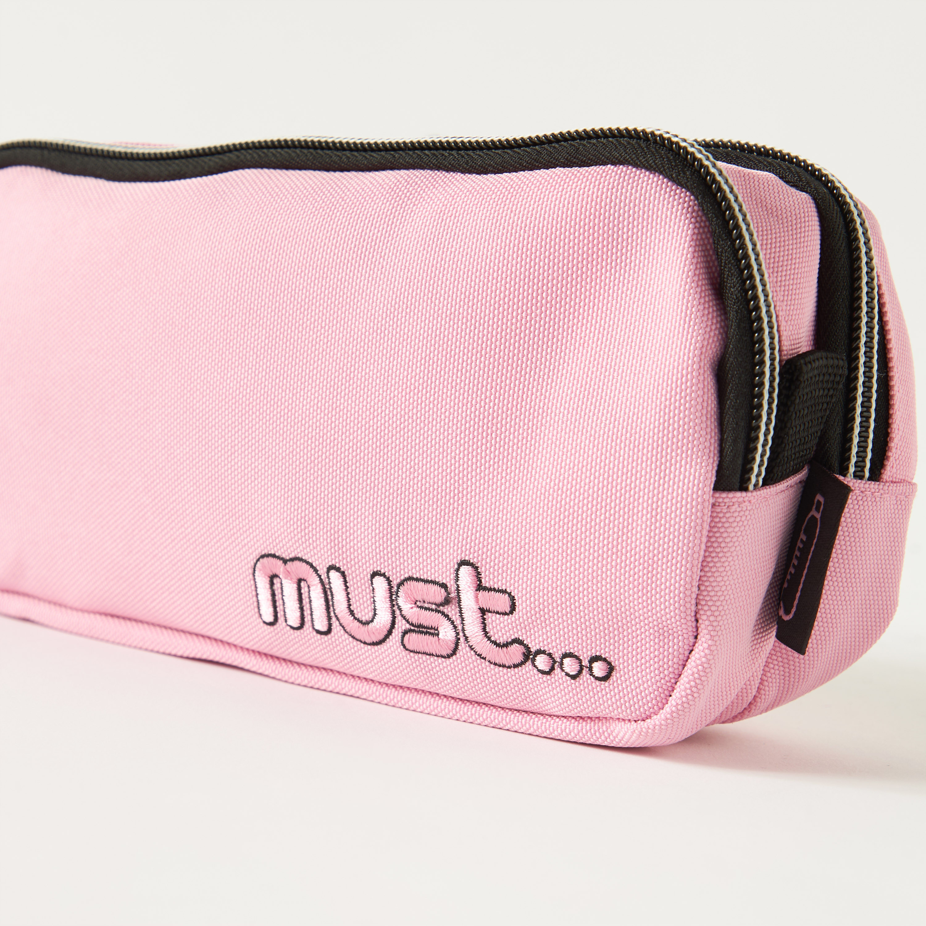 مقلمة بتطريز الشعار من ماست - ضمان سنتان-school-stationery-pencilcases-image-3