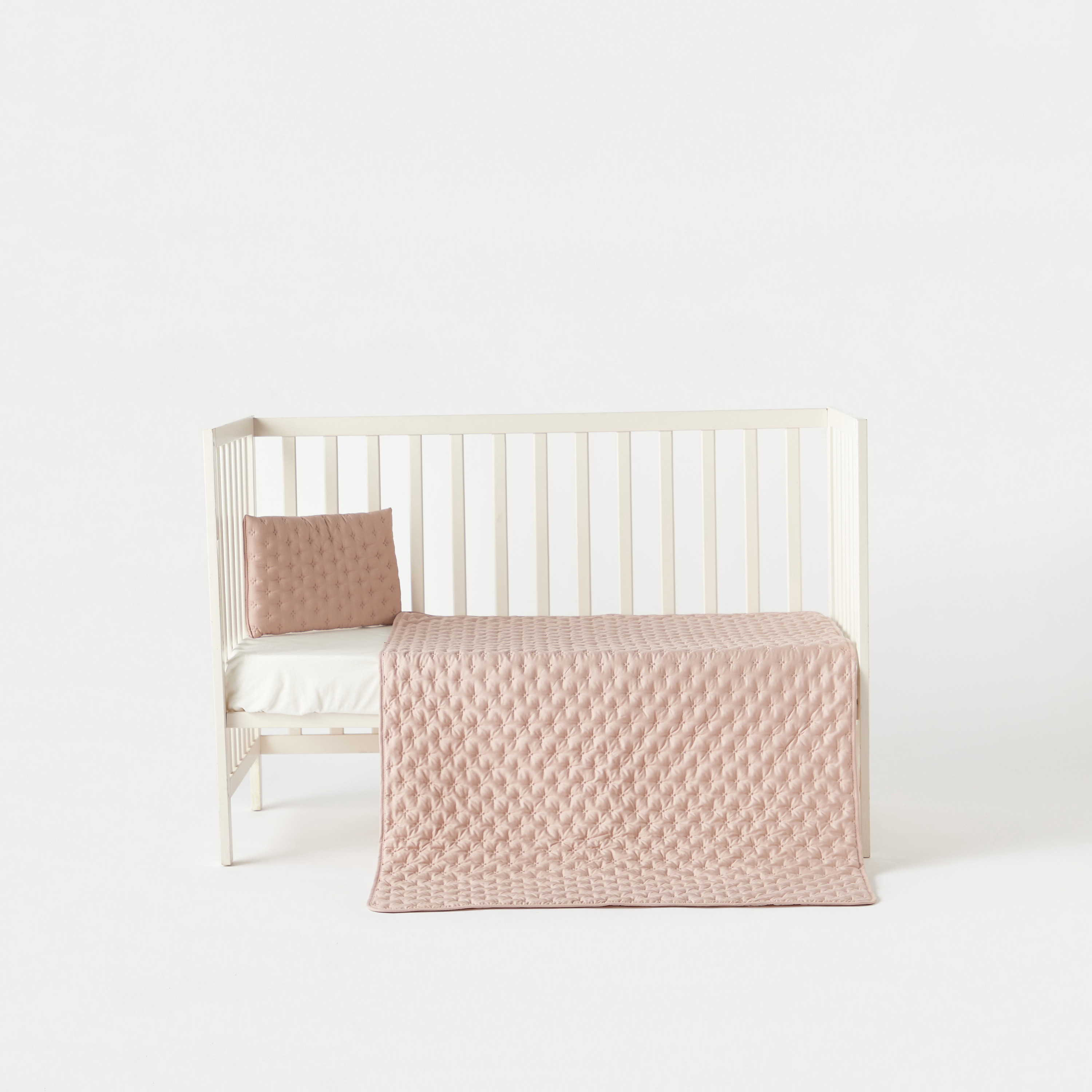 Cambrass Textured Comforter with Pillow-baby-nursery-babybedding-image-2