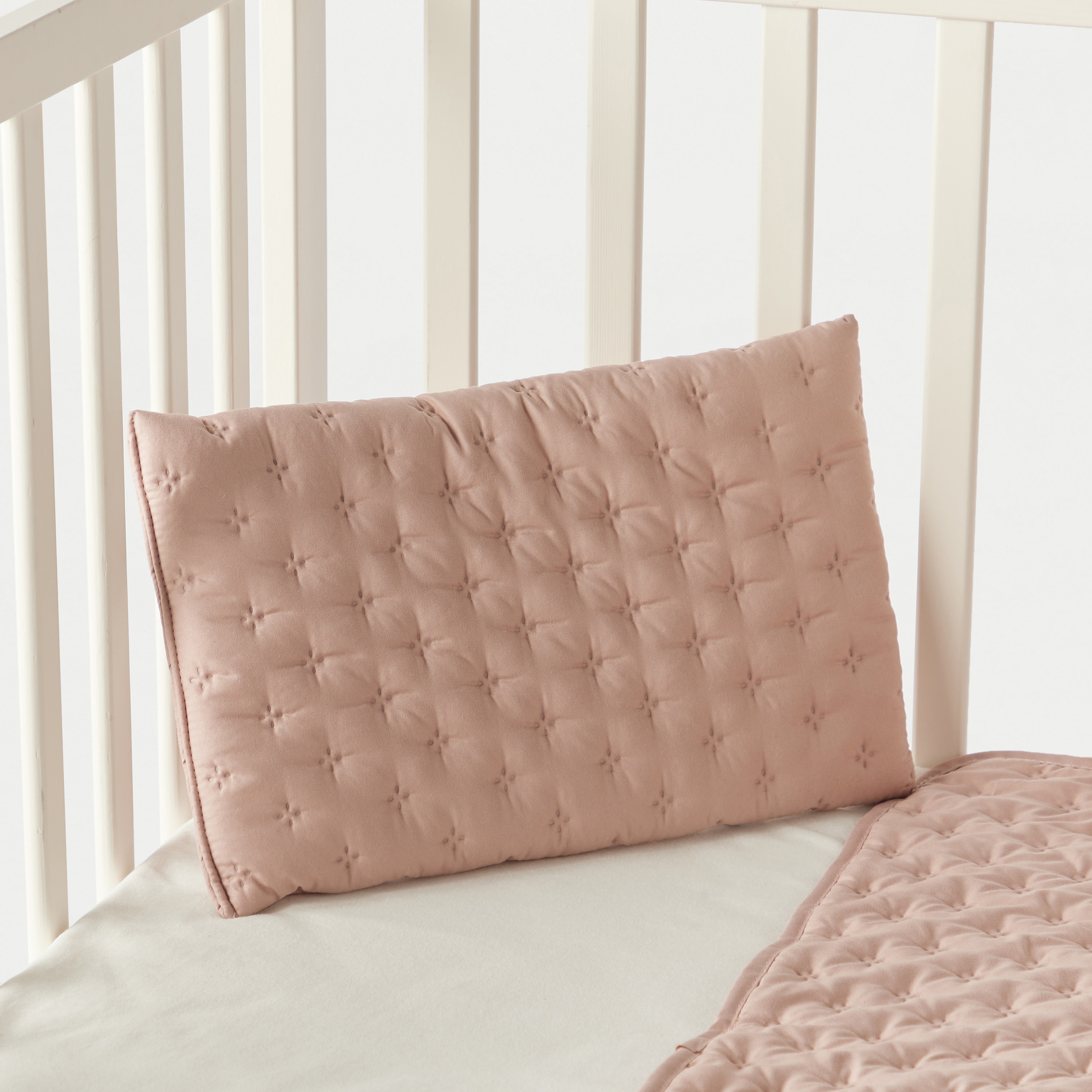 Cambrass Textured Comforter with Pillow-baby-nursery-babybedding-image-3