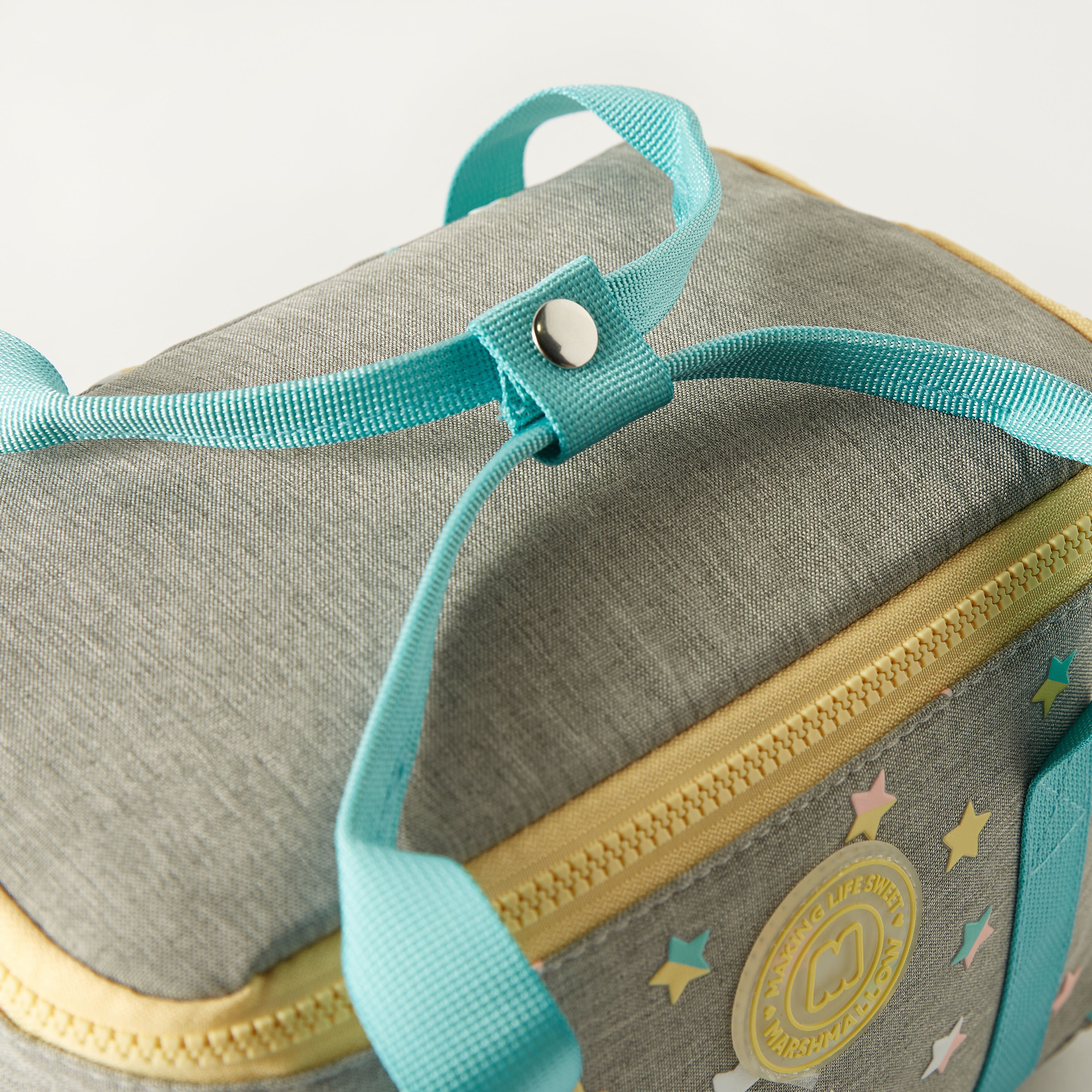 MARSHMALLOW Star Print Lunch Bag with Adjustable Strap - 1-Year Warranty-school-lunchessentials-lunchbags-image-4