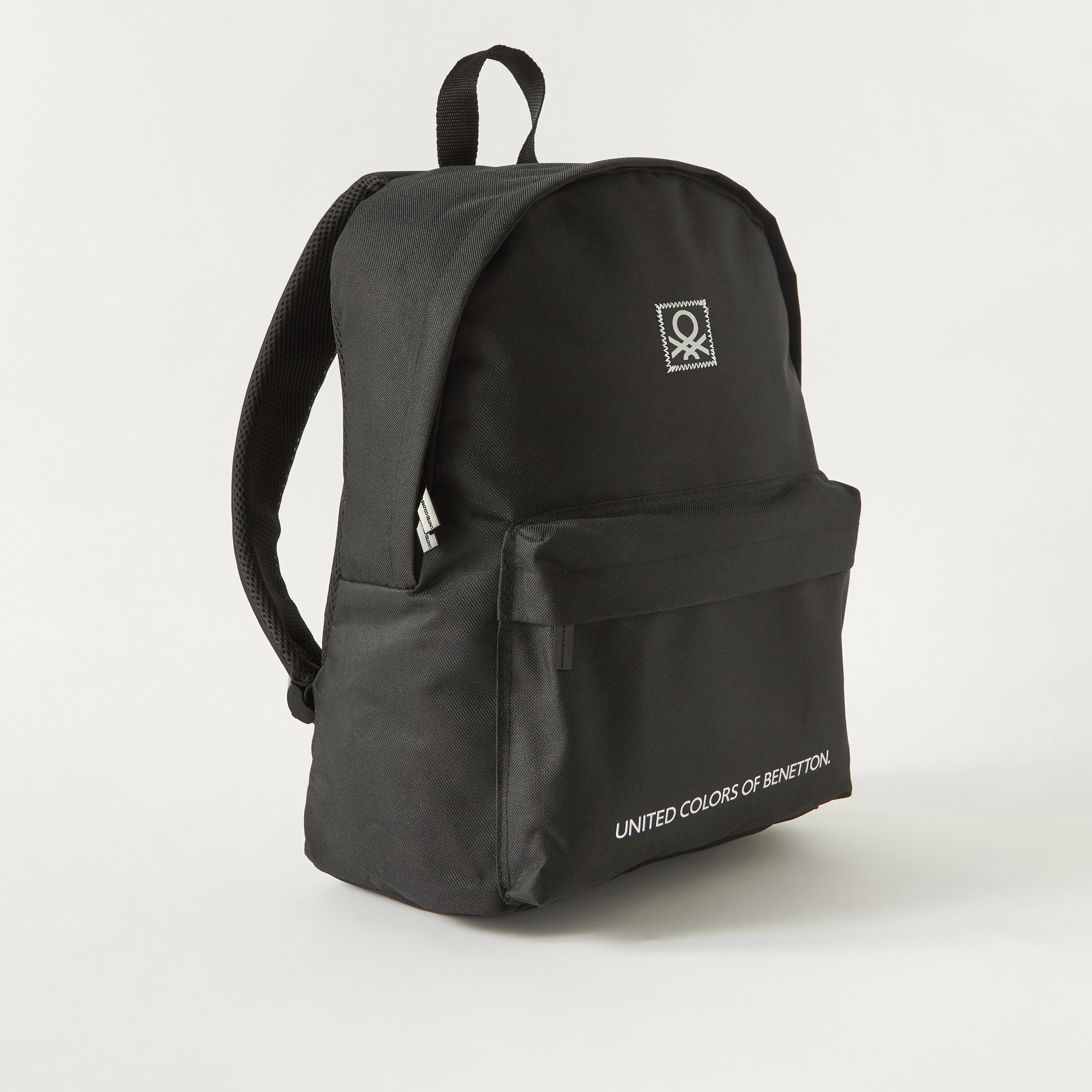 شنطة ظهر بطبعات الشعار مع مقلمة من يونايتد كولورز أوف بينيتون - 43x31x16 سم - ضمان سنة واحدة-school-bagsandbackpacks-backpacks-image-7