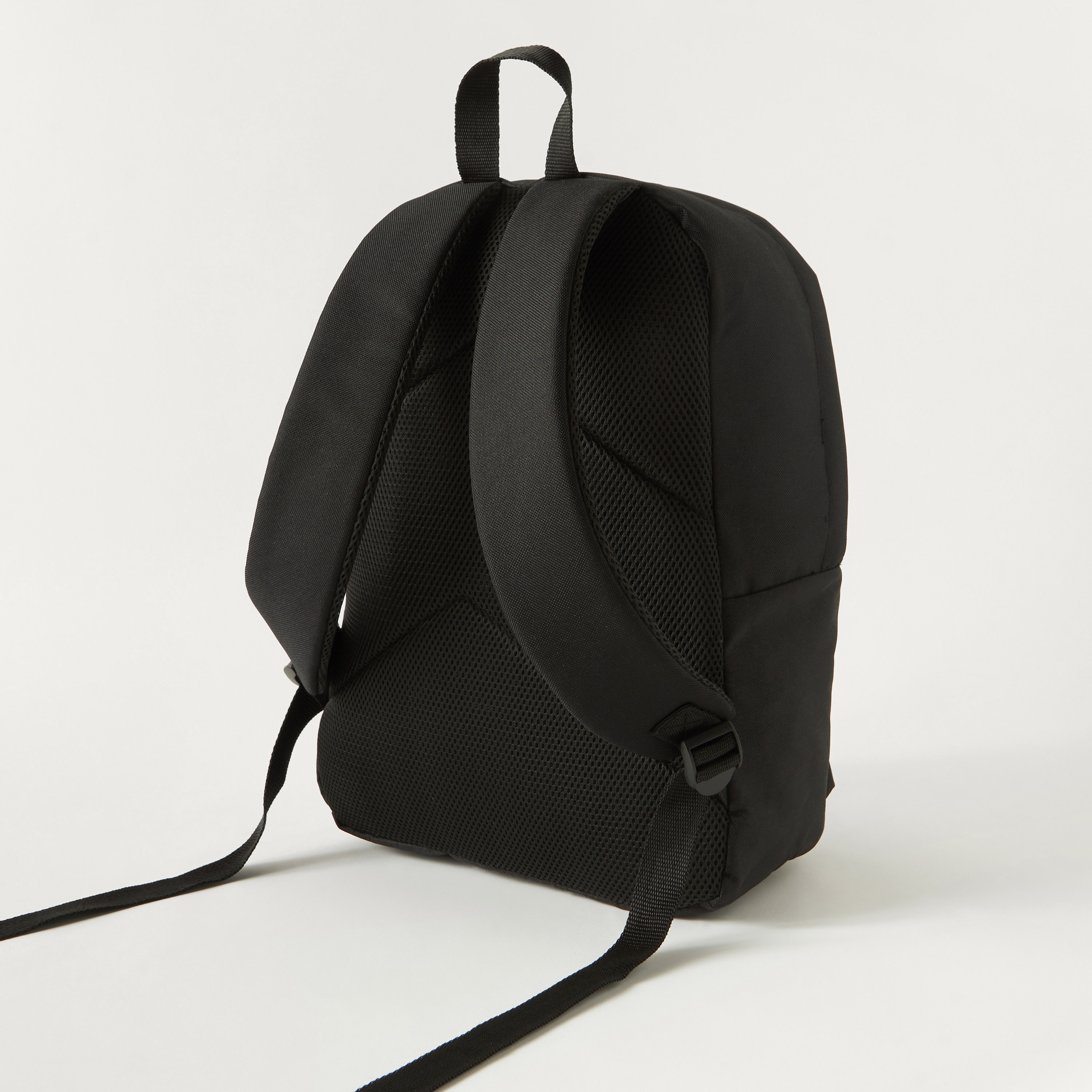 شنطة ظهر بطبعات الشعار مع مقلمة من يونايتد كولورز أوف بينيتون - 43x31x16 سم - ضمان سنة واحدة-school-bagsandbackpacks-backpacks-image-4