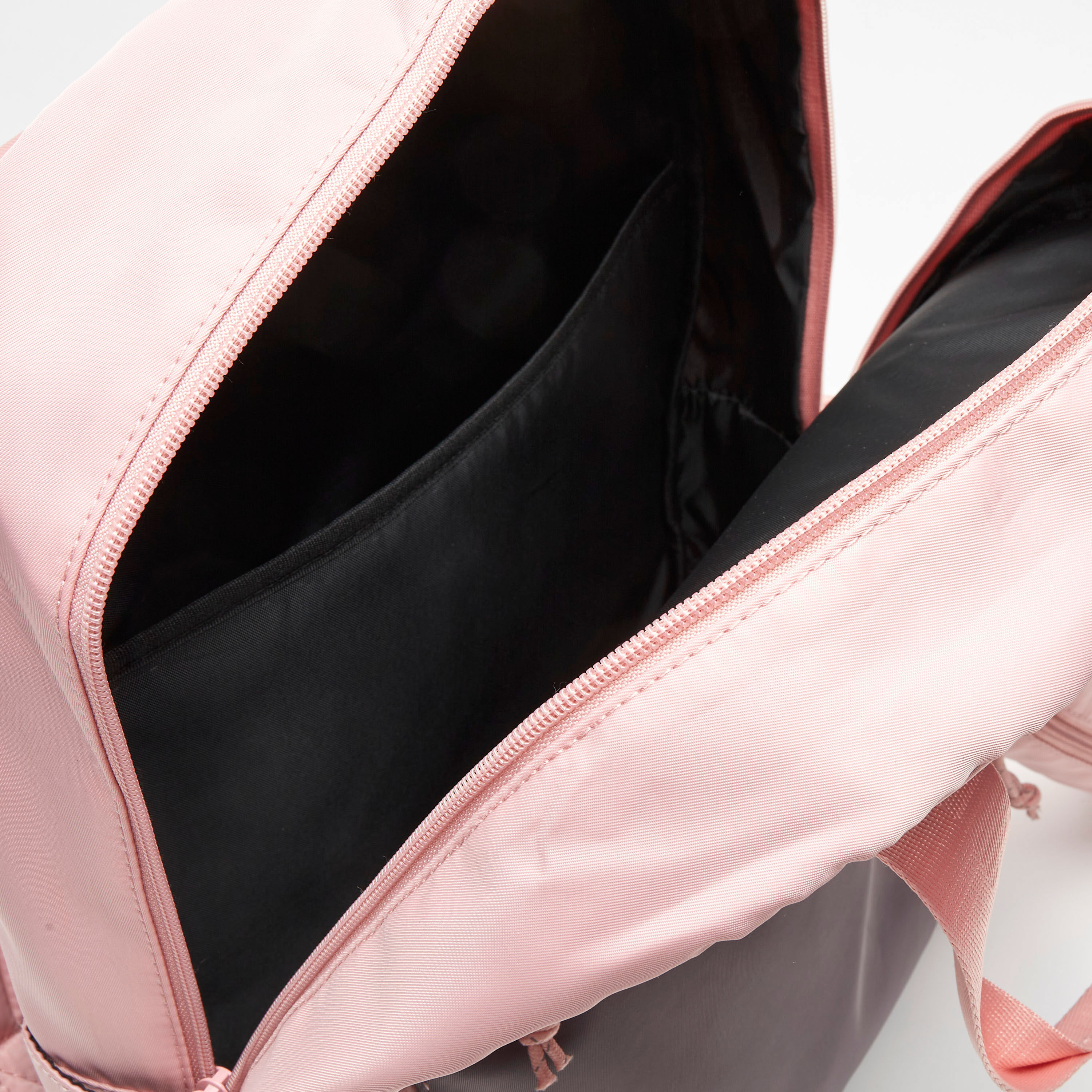 شنطة ظهر مدرسية بطبعات الشعار مع مقلمة من كابا-school-bagsandbackpacks-backpacks-image-5