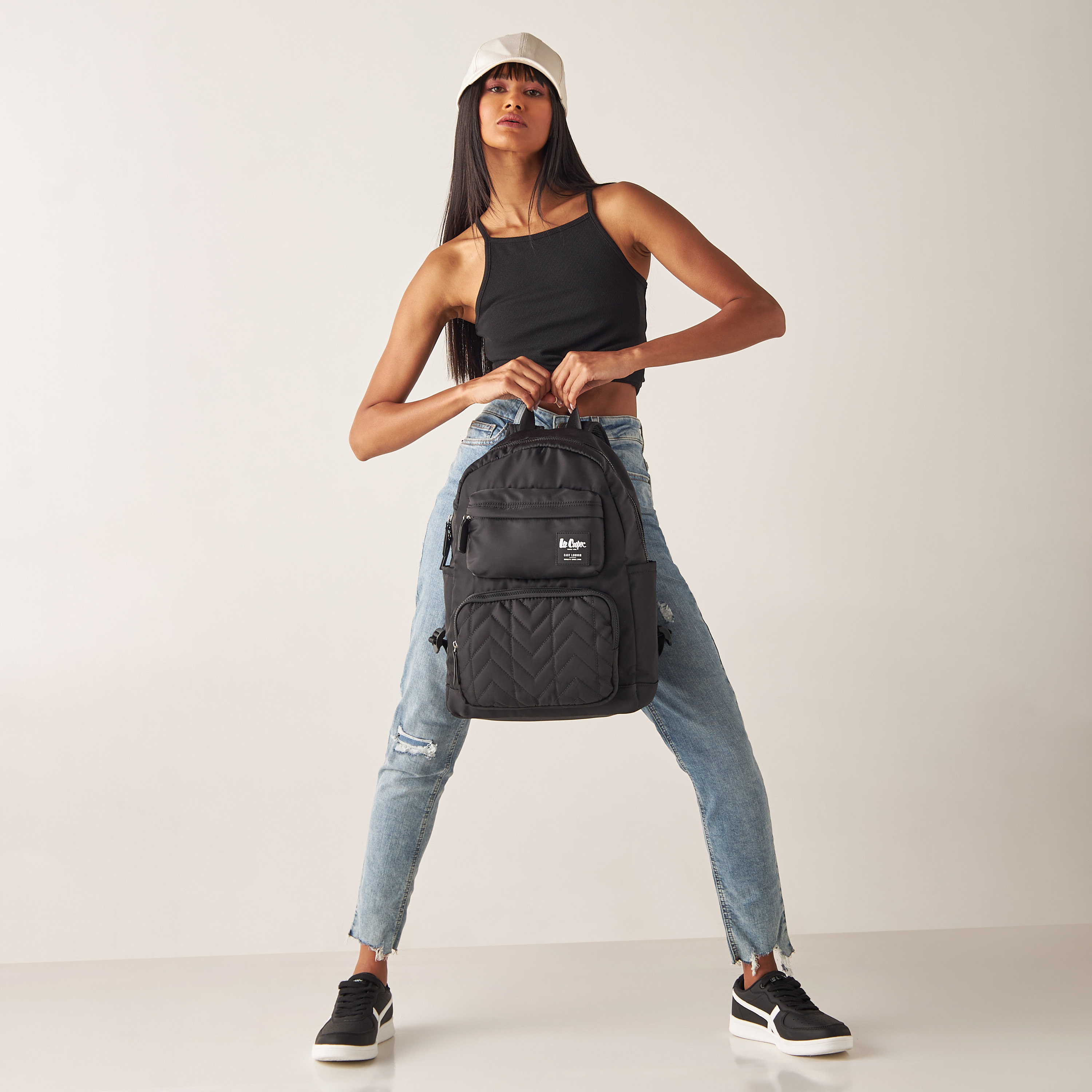 شنطة ظهر مبطّنة بحمّالات كتف قابلة للتعديل من لي كوبر-women-bagsandwallets-backpacks-image-6