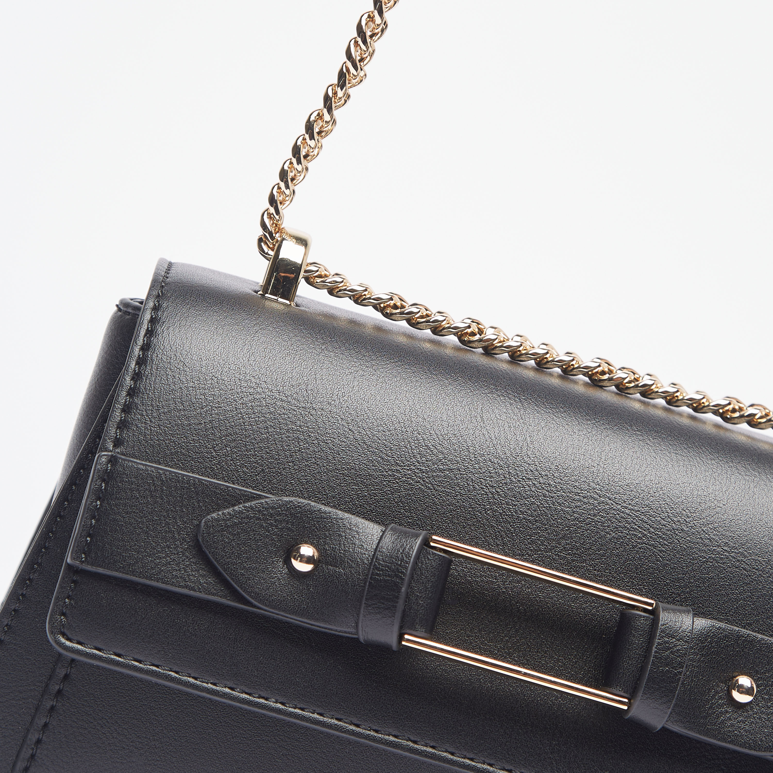 شنطة كروس بودي سادة بحزام سلسلة ميتاليك من سيليست-women-bagsandwallets-handbags-image-3