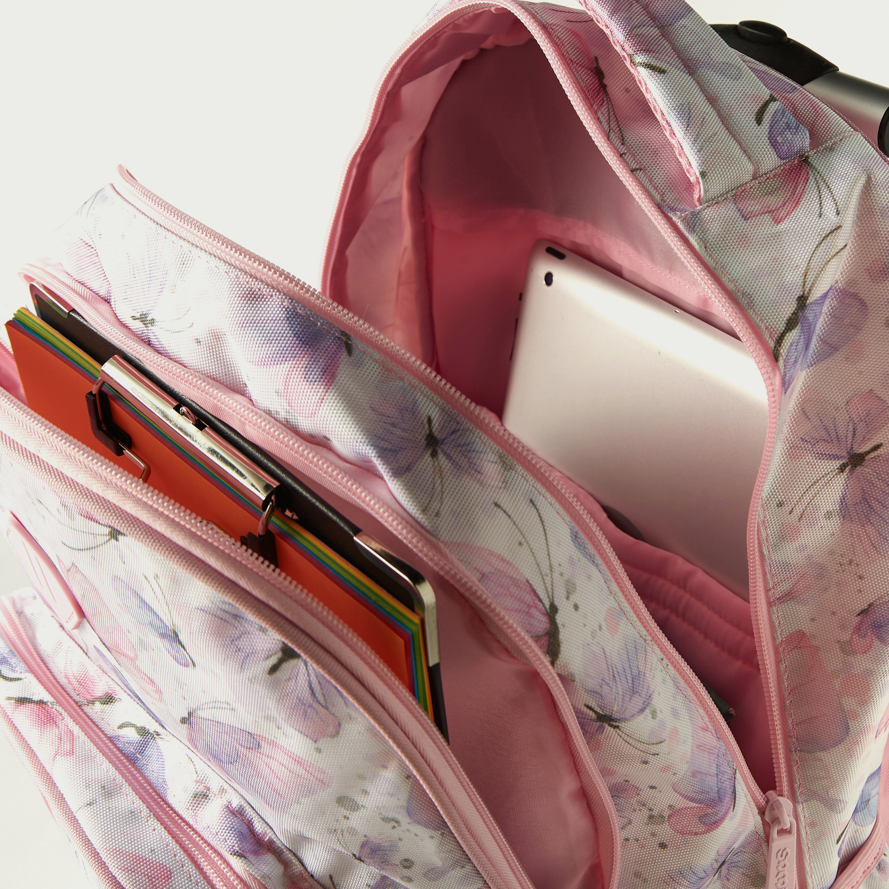 شنطة ظهر ترولي 17 بوصة بطبعات فراشة من سامي ستوديو - 43x32x18 سم - ضمان سنة واحدة-school-bagsandbackpacks-trolleybags-image-9