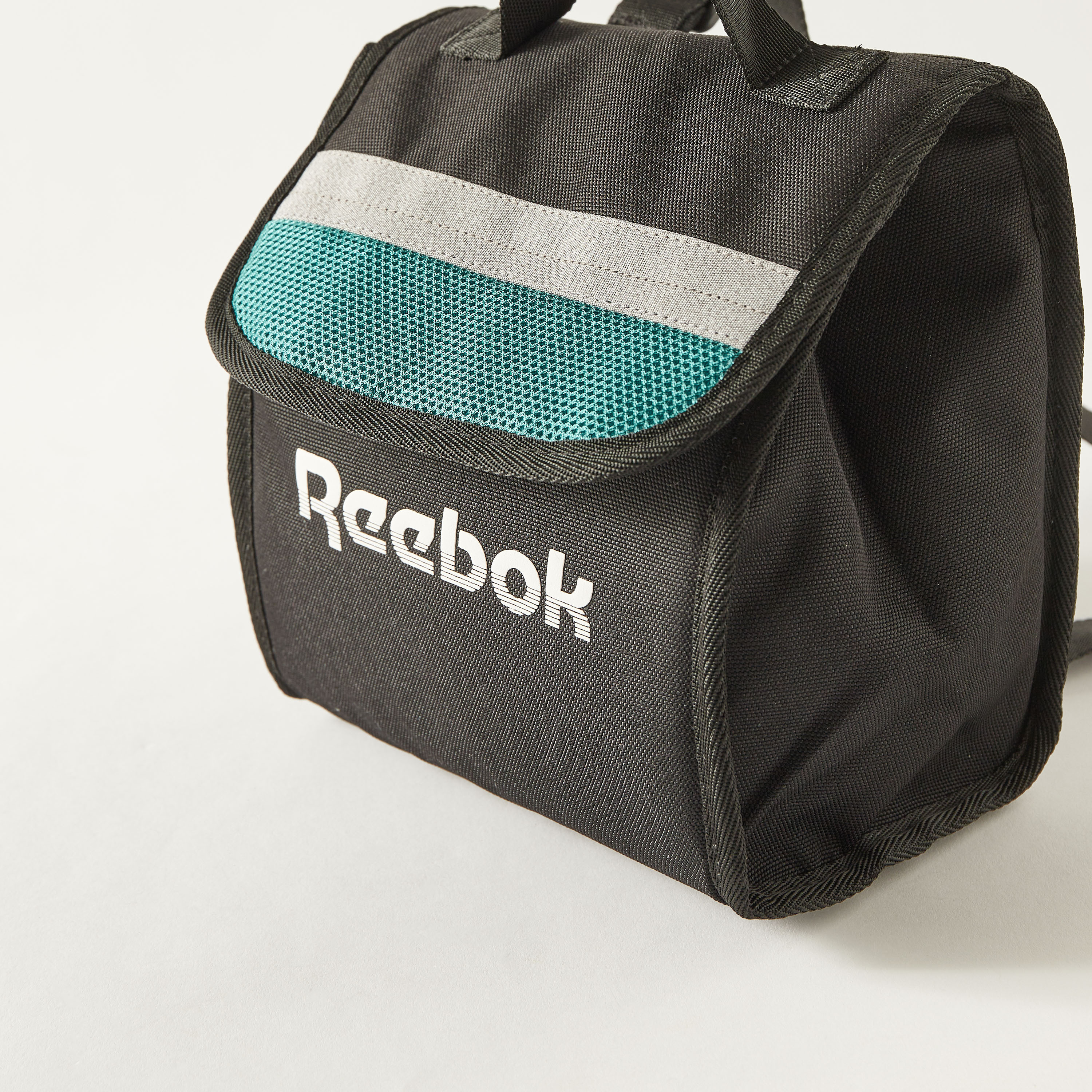 Buy Reebok Textured Lunch Bag 2 Year Warranty Online for Kids Centrepoint UAE